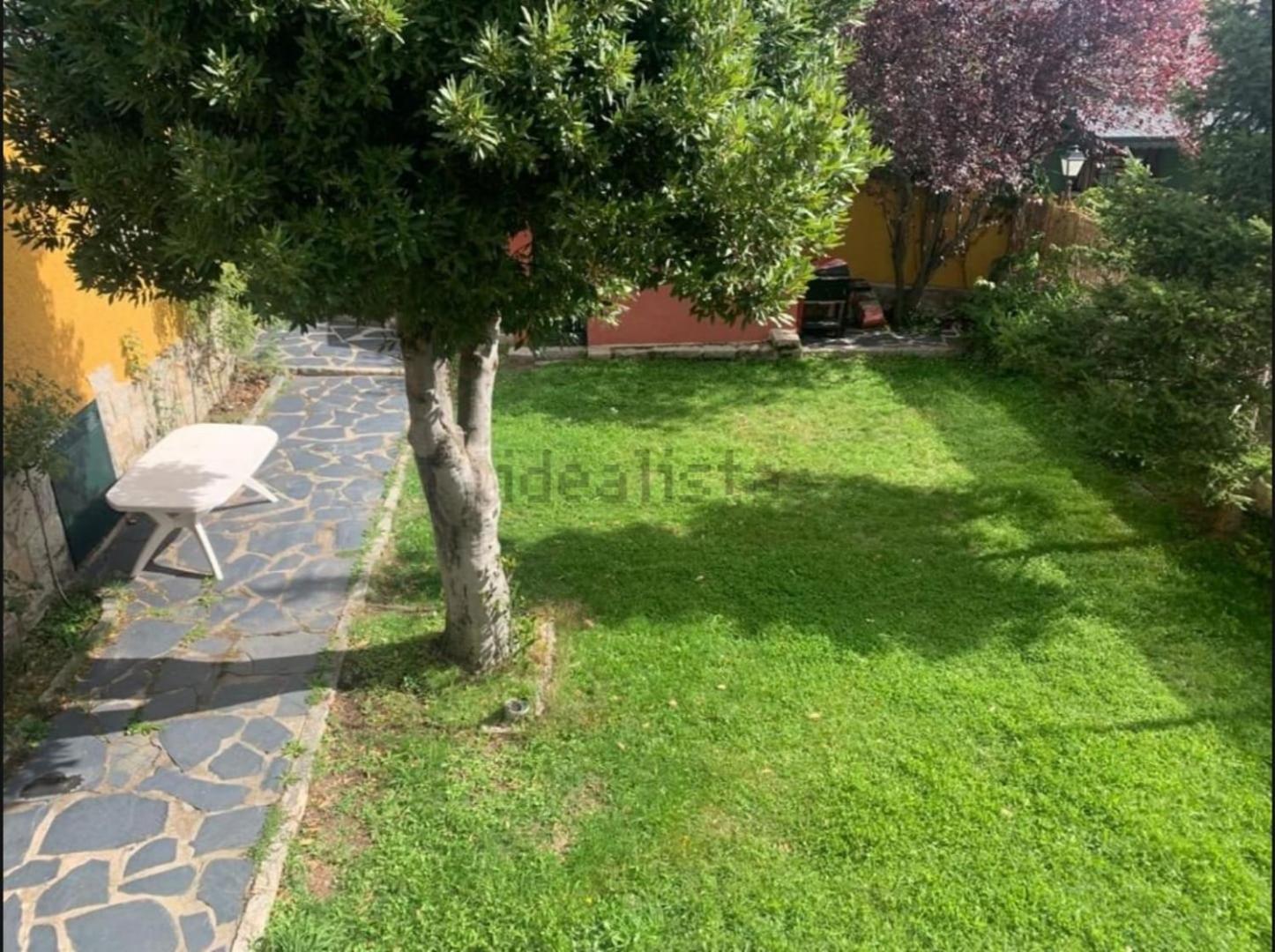 Casita Roja sin cocina