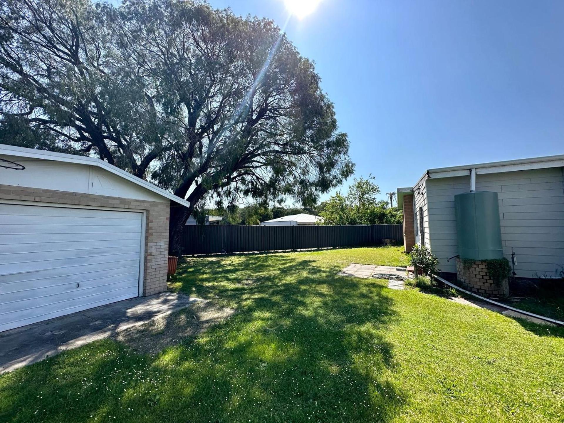 Jacaranda Cottage