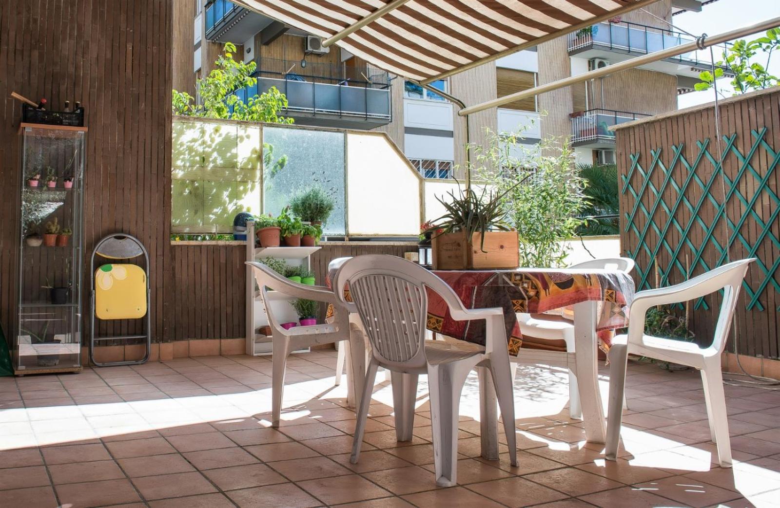 Appartamento con giardino via silvestri