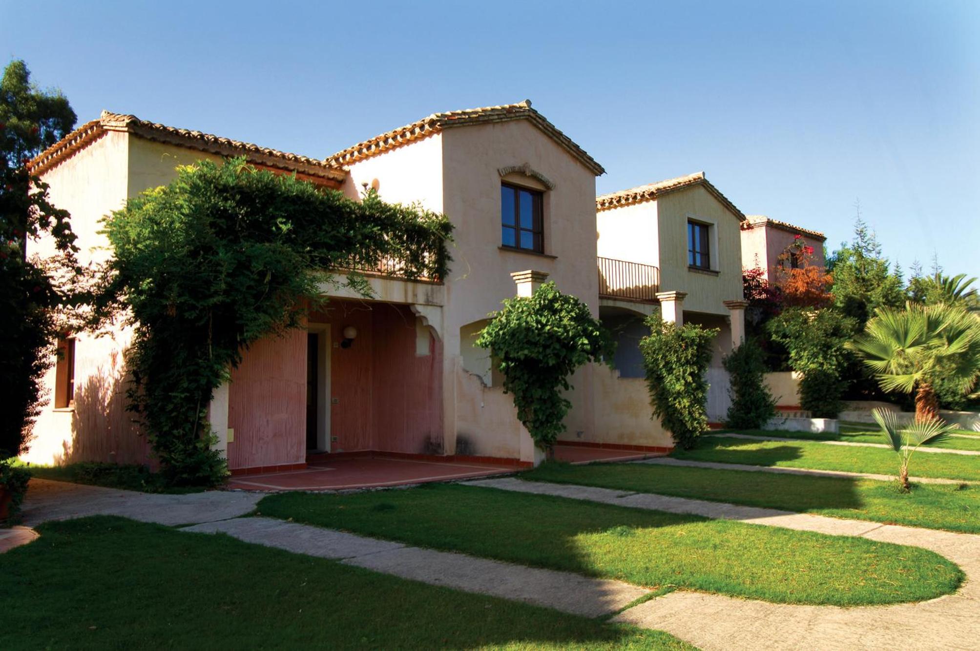Simple Gem of Le Dimore di Budoni 2 Bedroom sleeps 6 photo 1