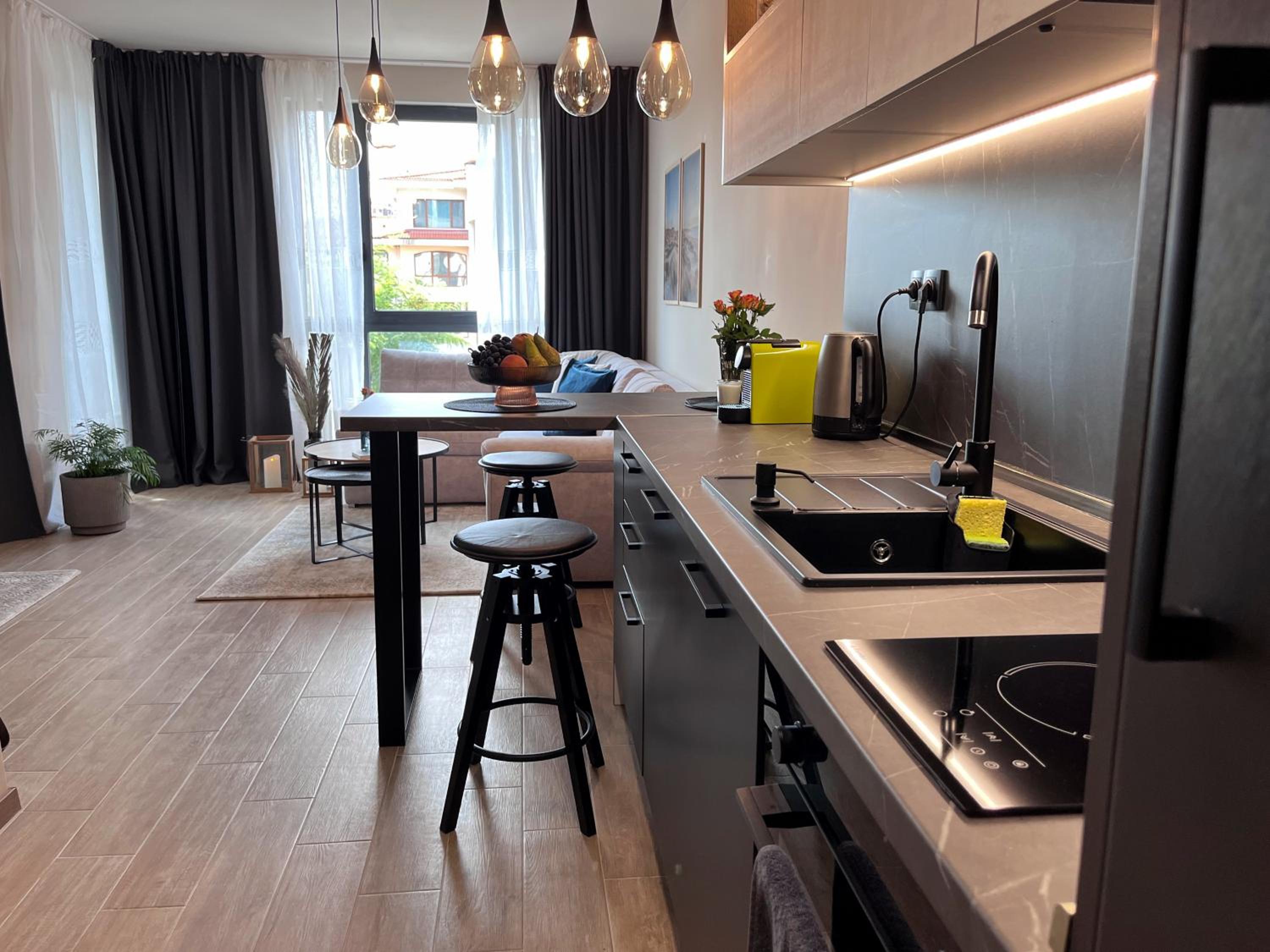 Azur Alegria Luxury Studio with Pool Access