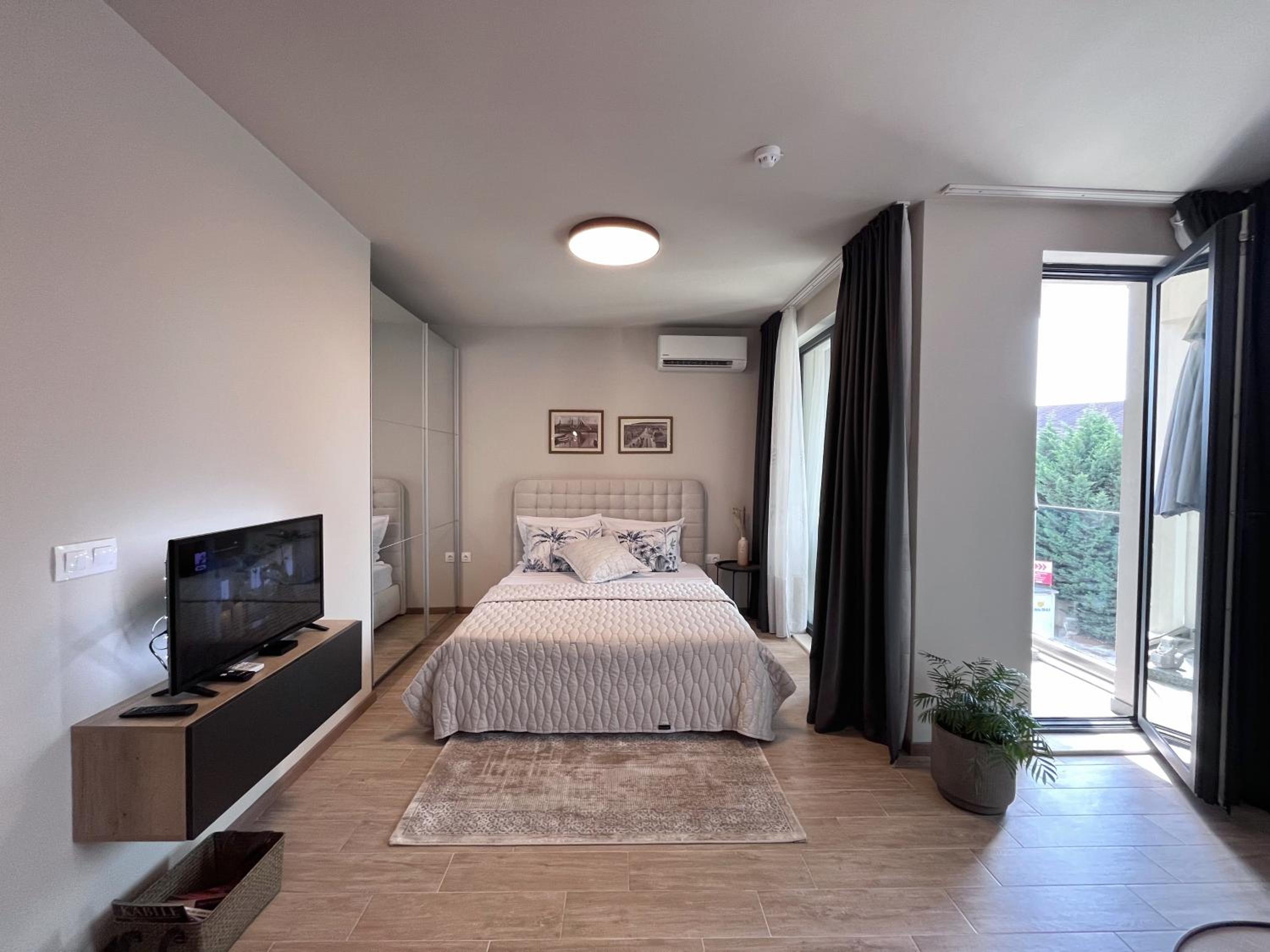Azur Alegria Luxury Studio with Pool Access