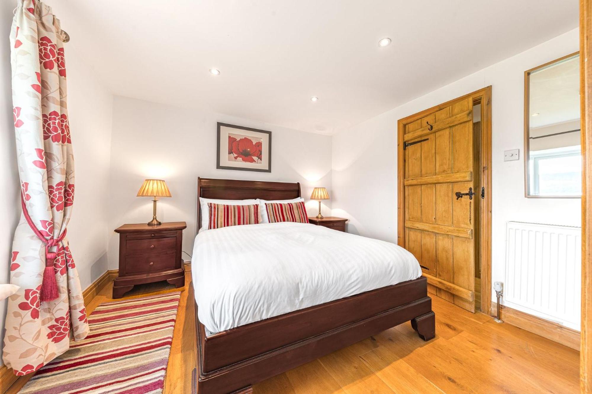 Sun Cottage with stunning lake views, Coniston view 2