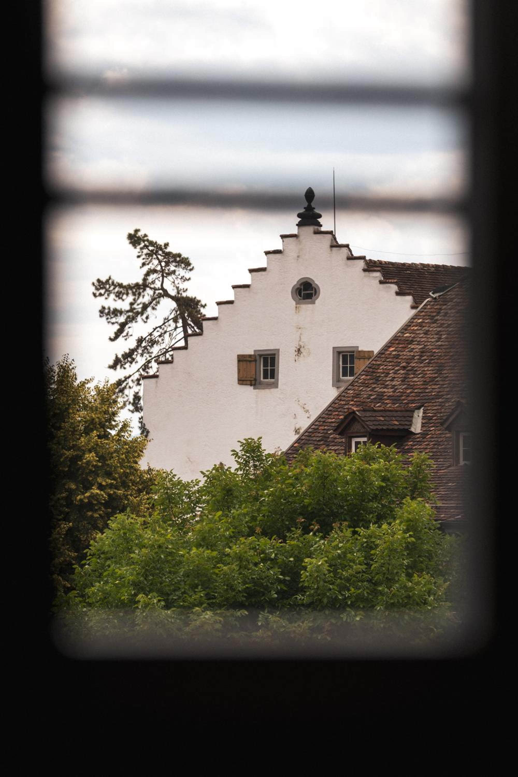 JACOB 1808. fine historic town apartments