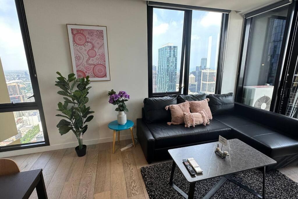 Nest Apartments MEET Empire
