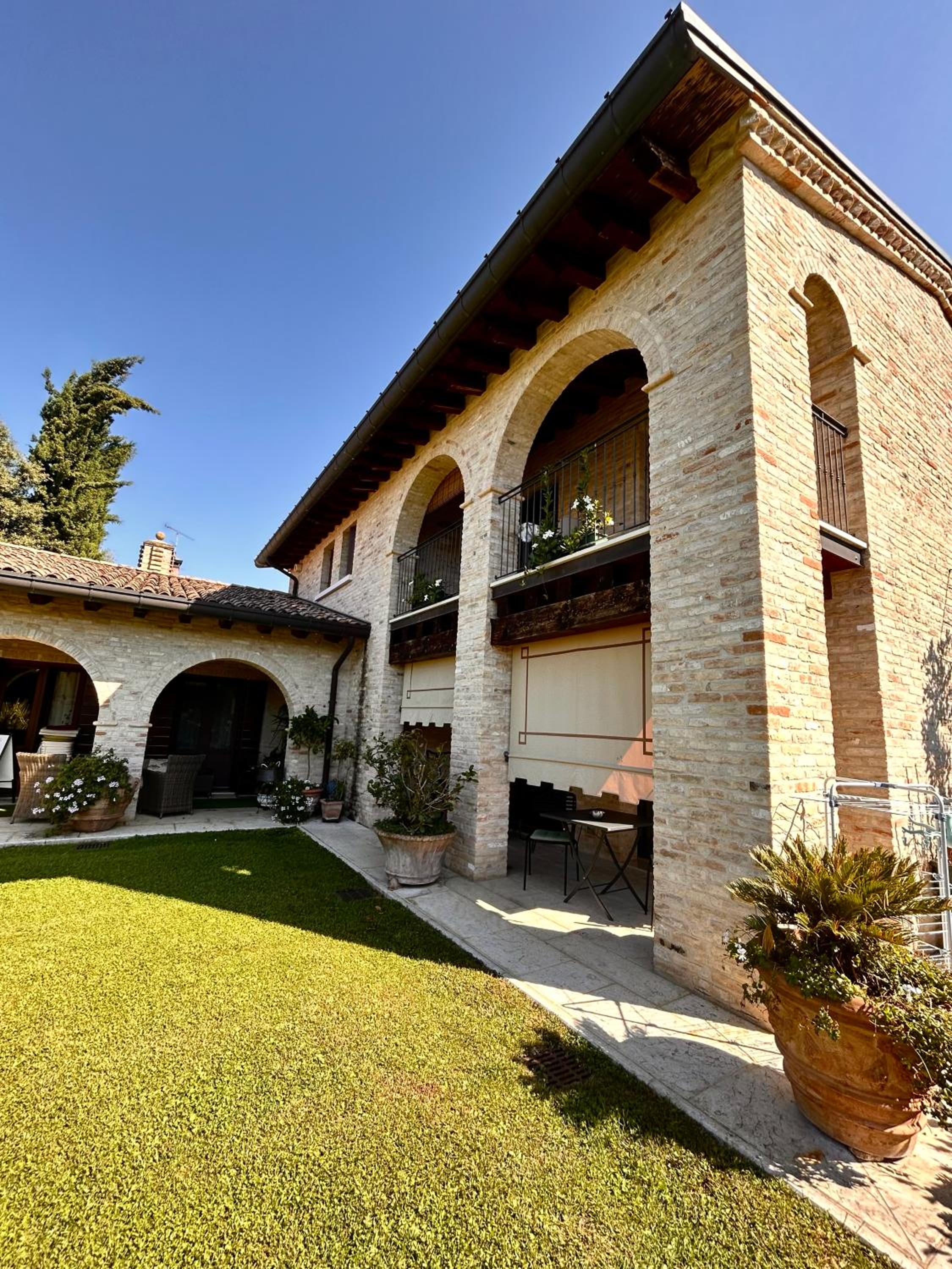 Damabianca, photo 43