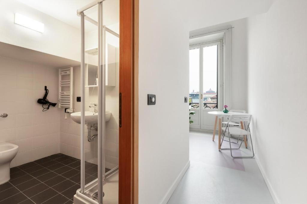 GuestHost - Milano Magenta Long Let Apts