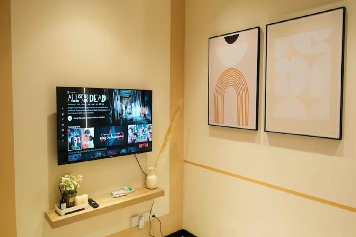 NeuSuite Cozy Studio by GUESTONIC