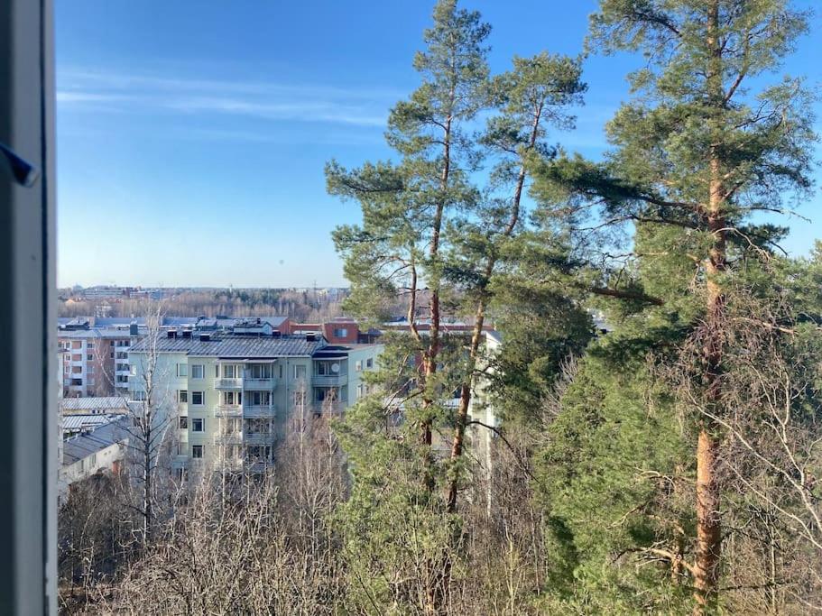 Scenic apartment close to nature in Helsinki