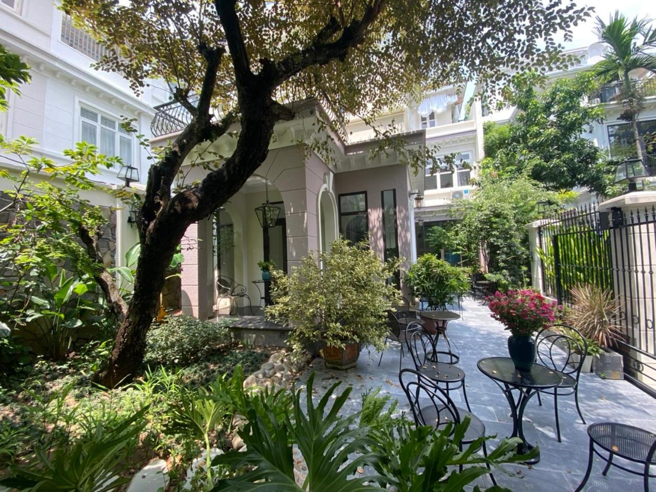 Perfect private villa and outdoor spa with garden 4 bedrooms