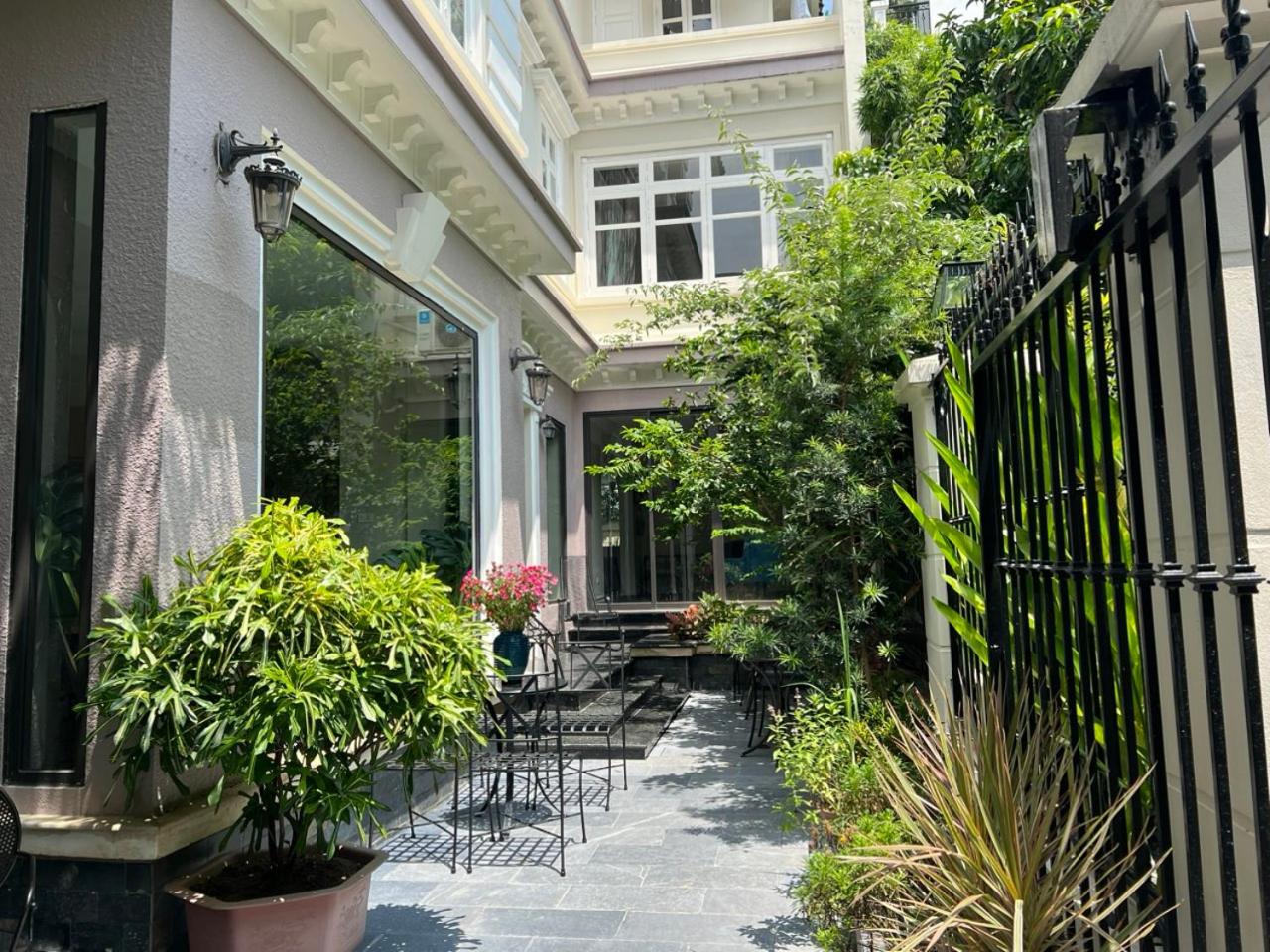 Perfect private villa and outdoor spa with garden 4 bedrooms