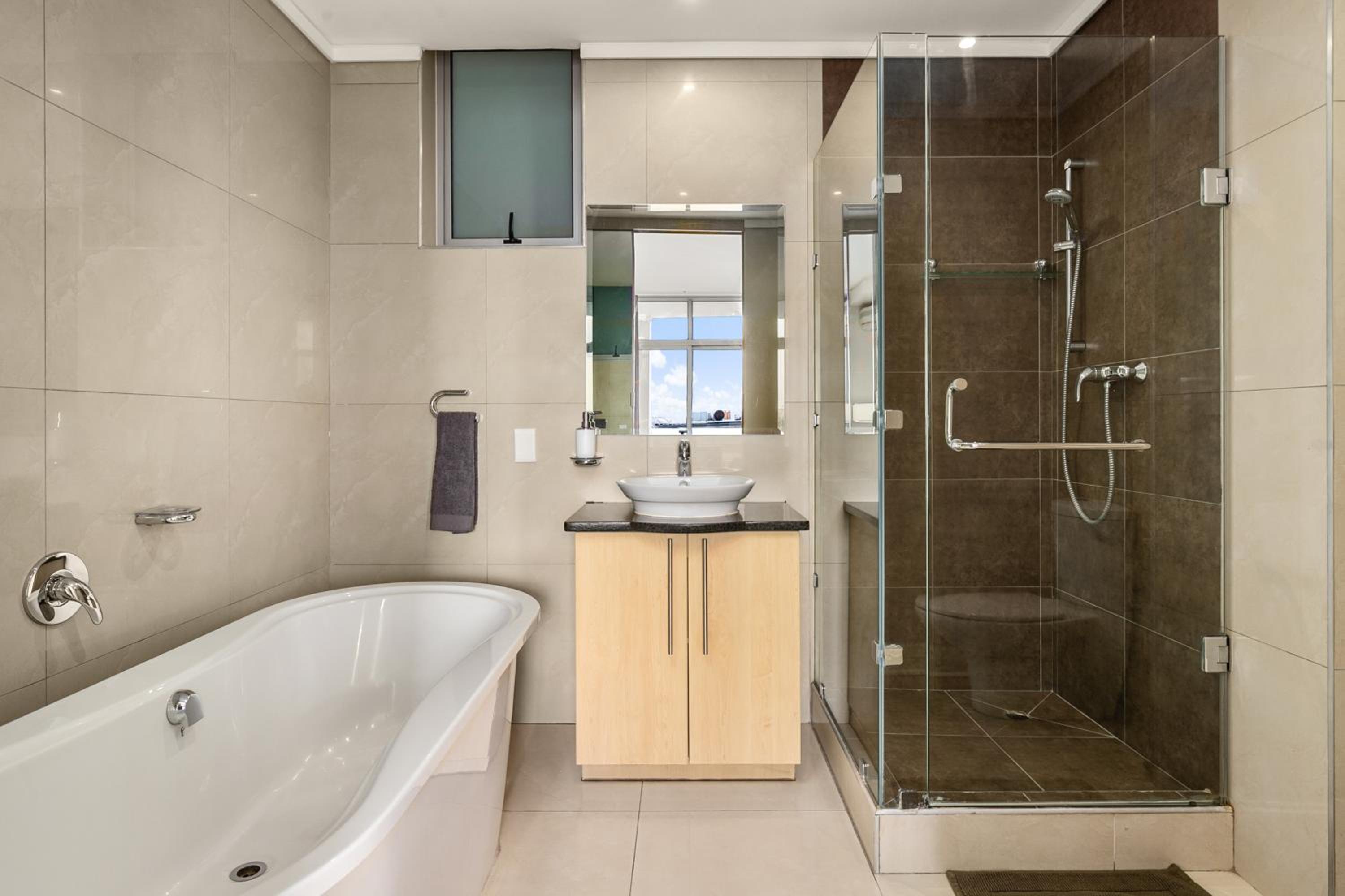Hydro Park Residences in Sandton WITH GENERATOR