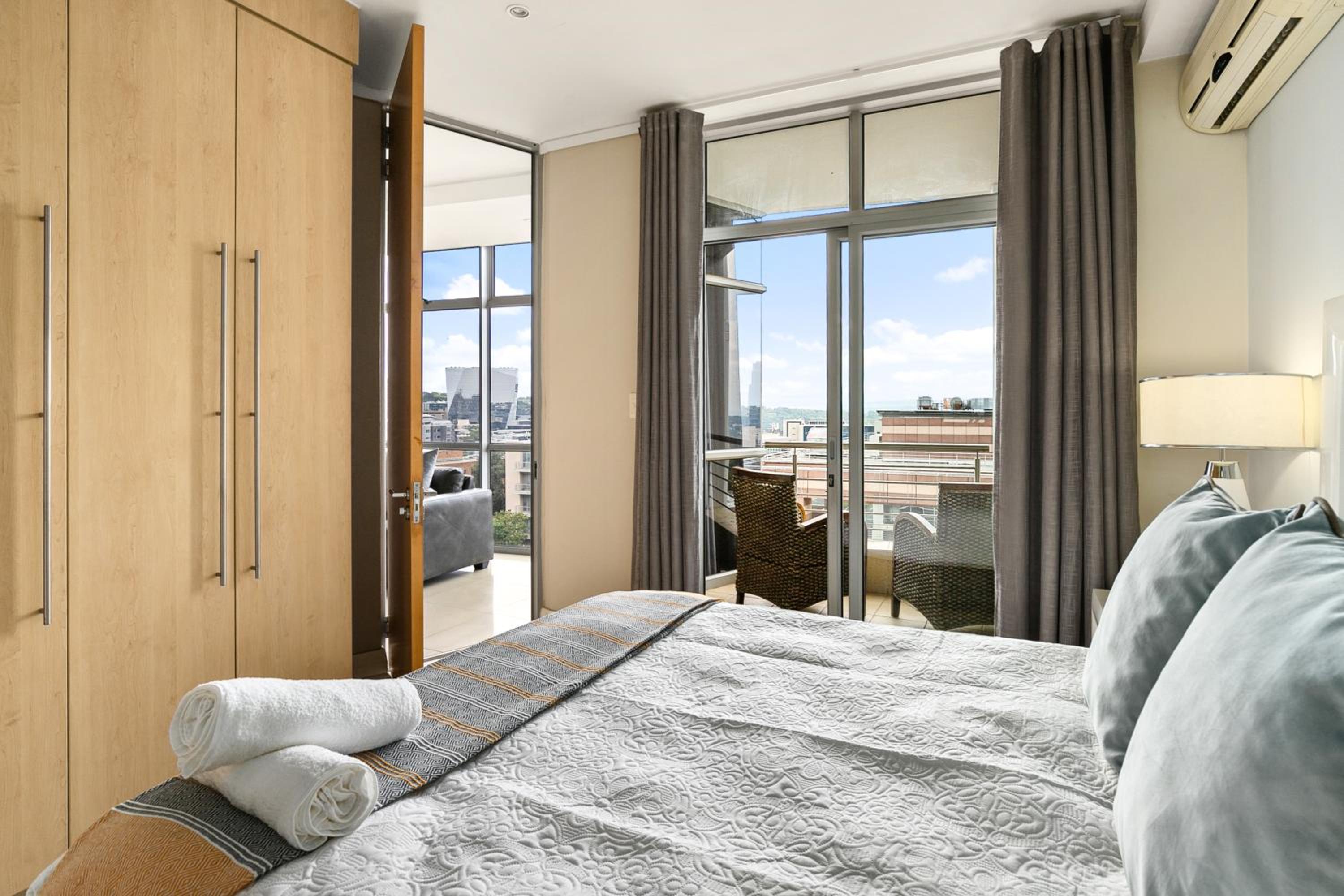 Hydro Park Residences in Sandton WITH GENERATOR