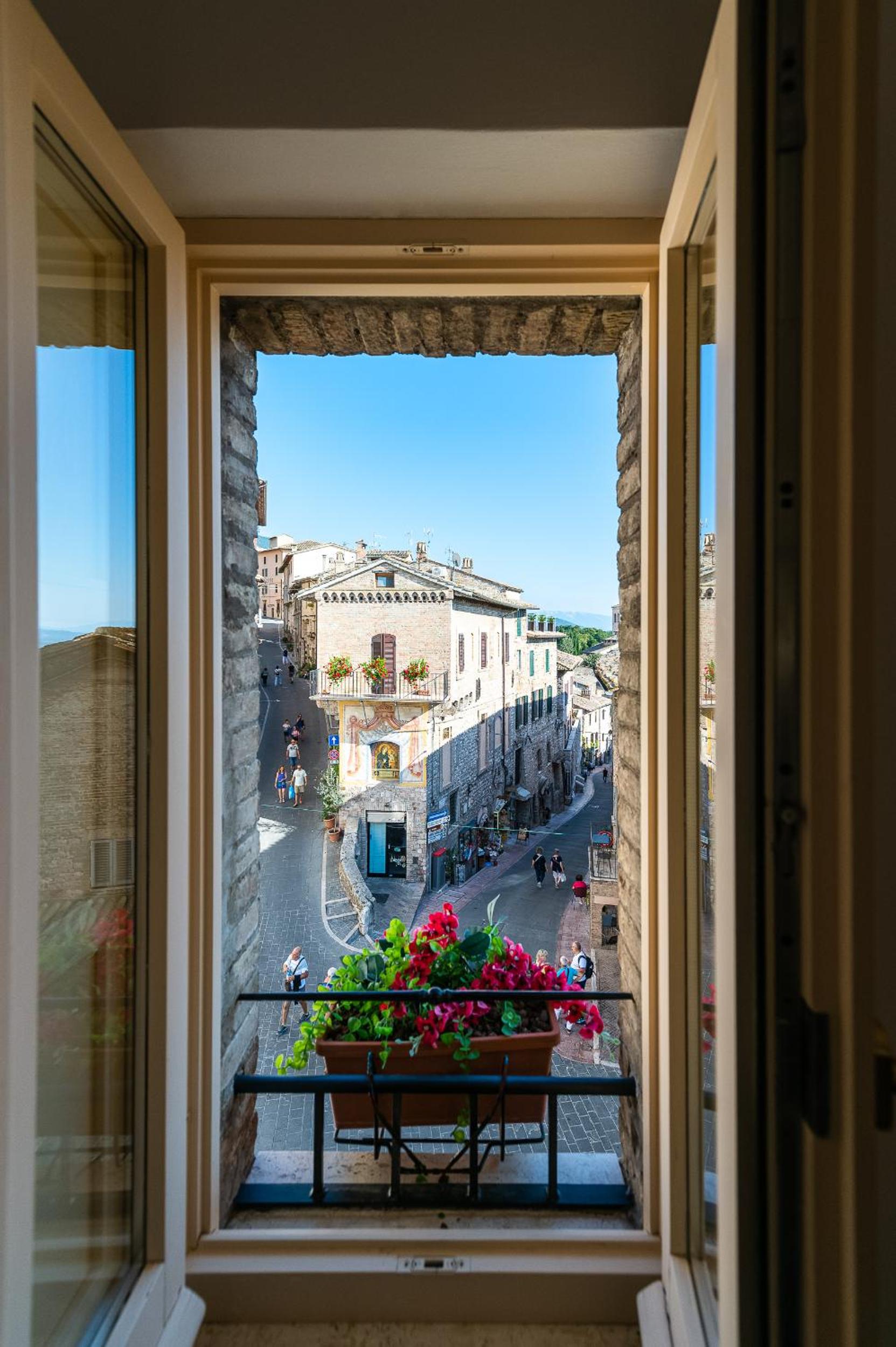 Casa vacanze frate Elia - A 50 mt dalla Basilica di San Francesco photo 3