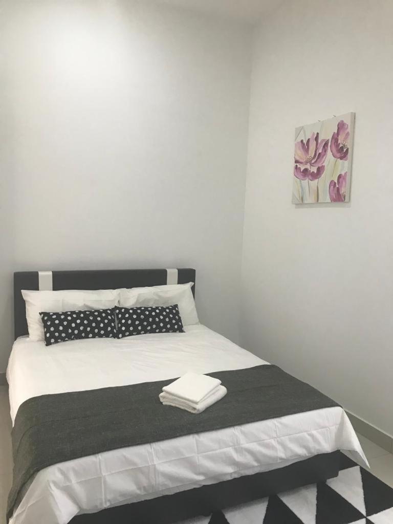 Homestay Fe-feeling Artis with 4 Bedrooms photo 4