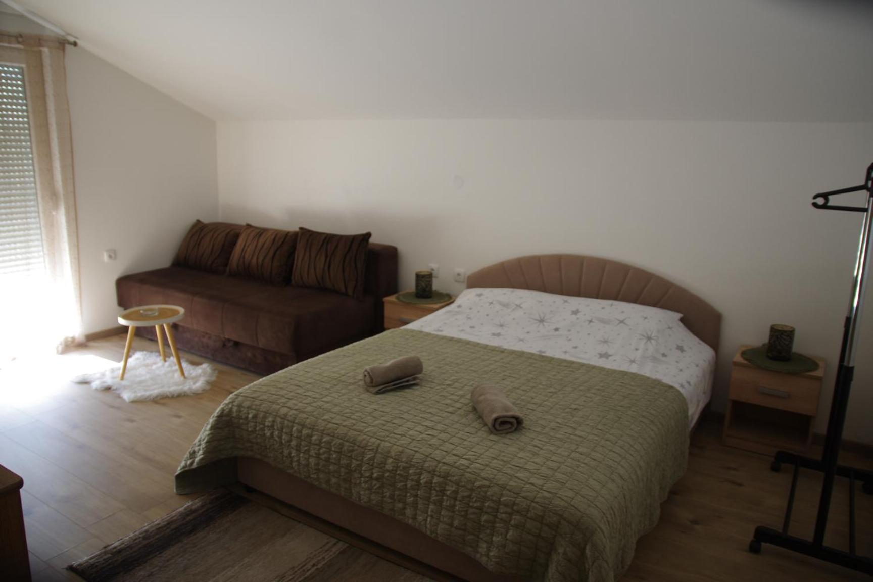 Apartman 'Maslina'