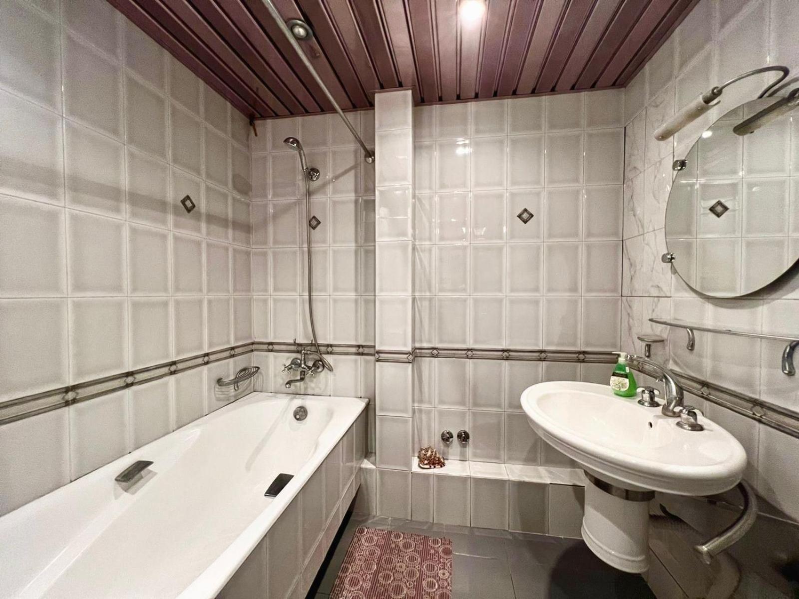 Family Spacious 2 Bedroom Apartment in the Middle of City Center, Next To North Avenue