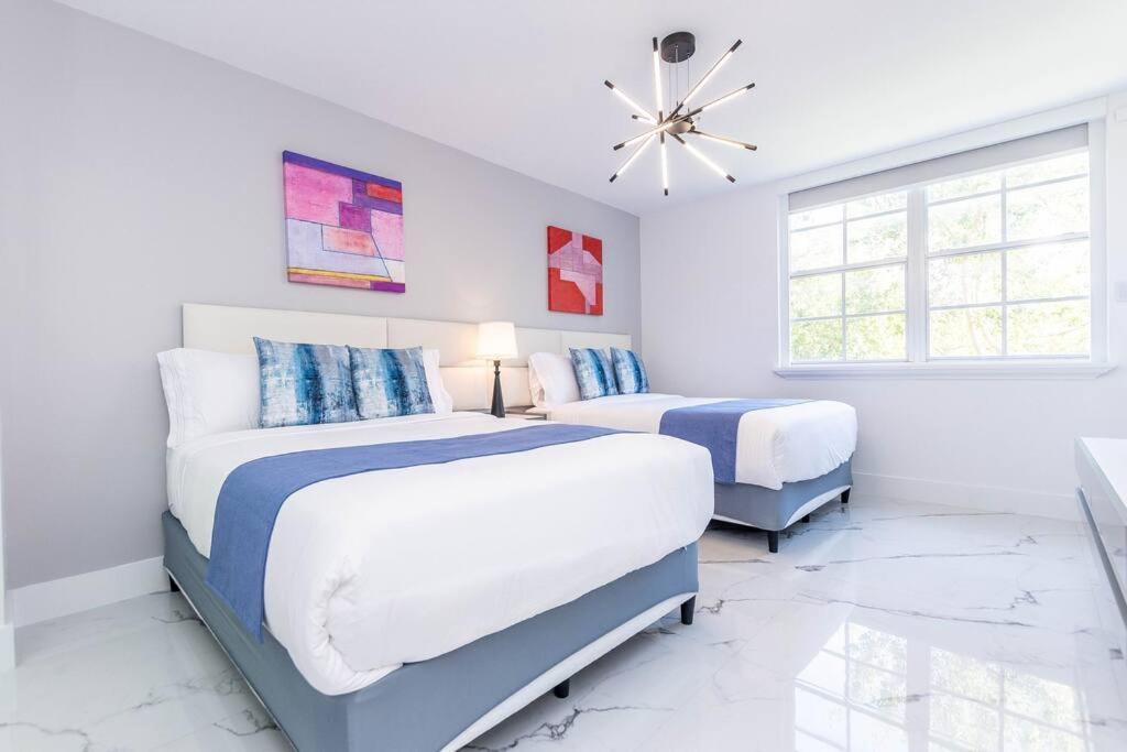 Luxury VIP 3 Bed 2 Bath Apartment Yacht Club Aventura