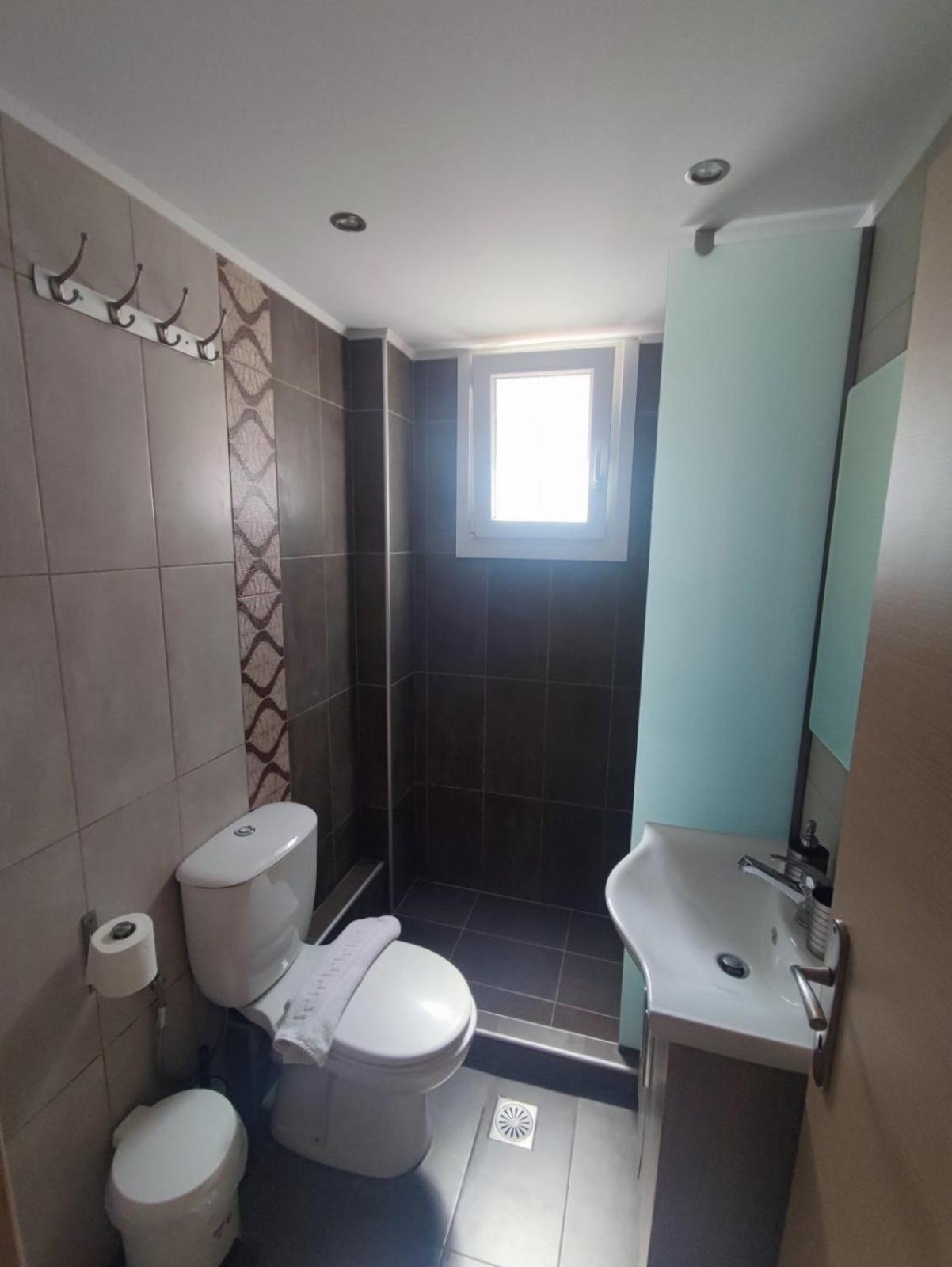 Ismini Cozy Rooms photo 3