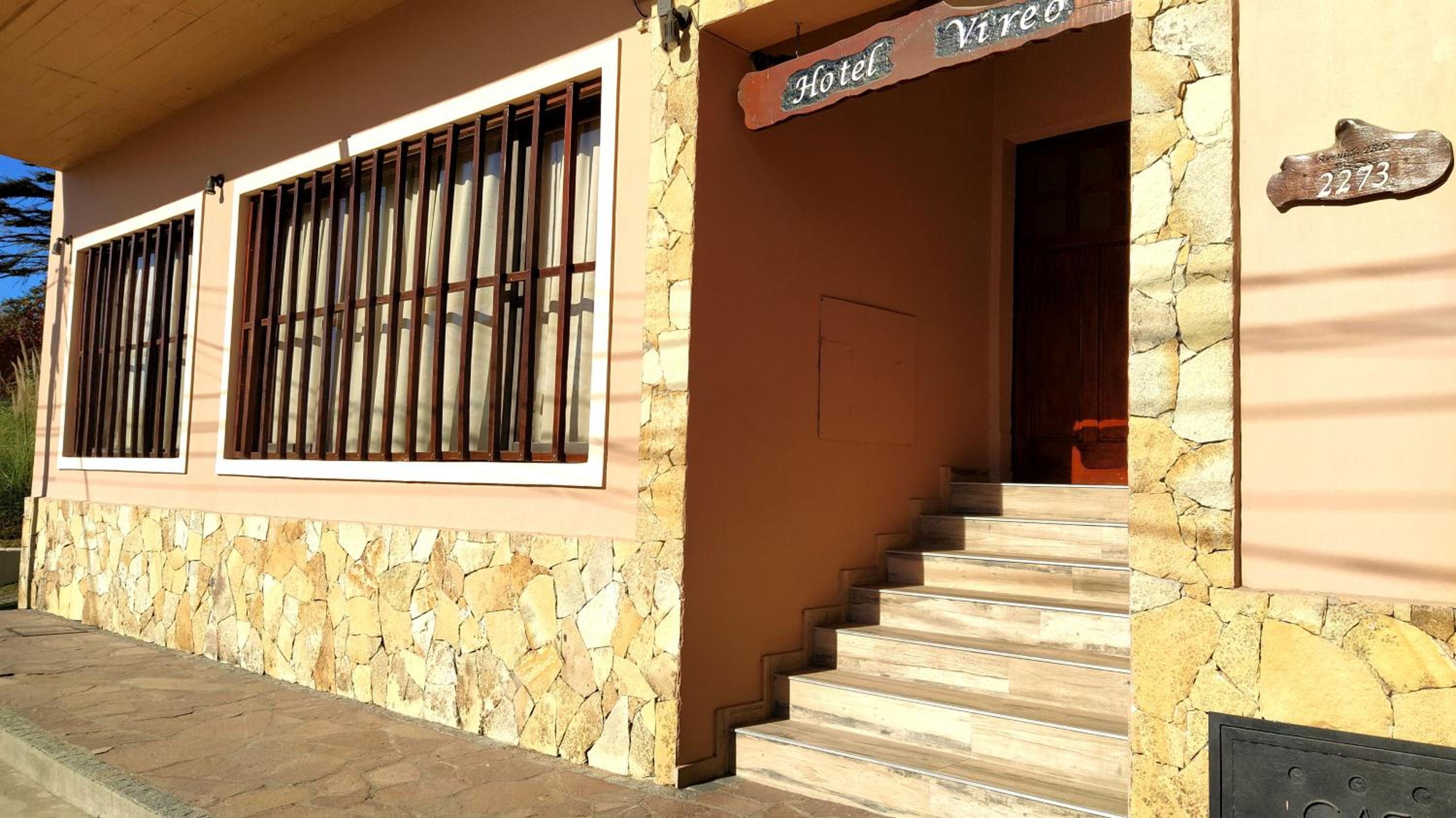 Hotel Vireo
