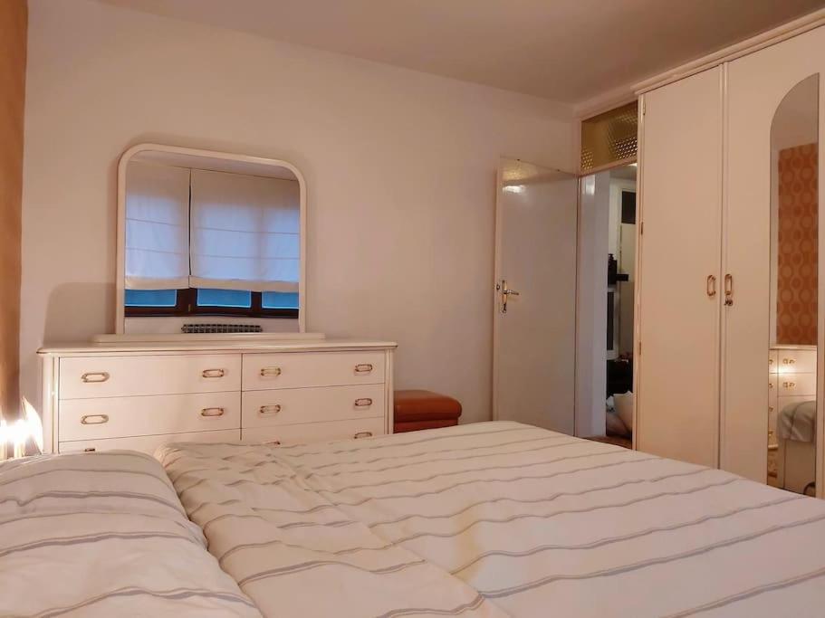 Spacious Condo near Baščaršija - Free Parking