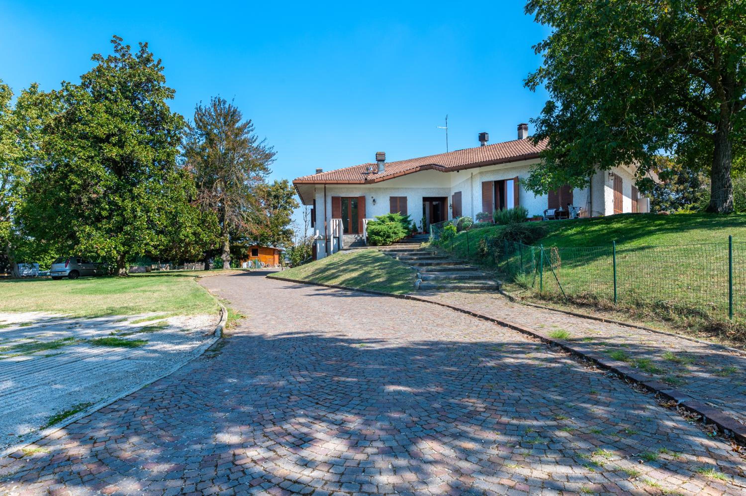 Martorano Peaceful Apartment! x4 near Parma view 3