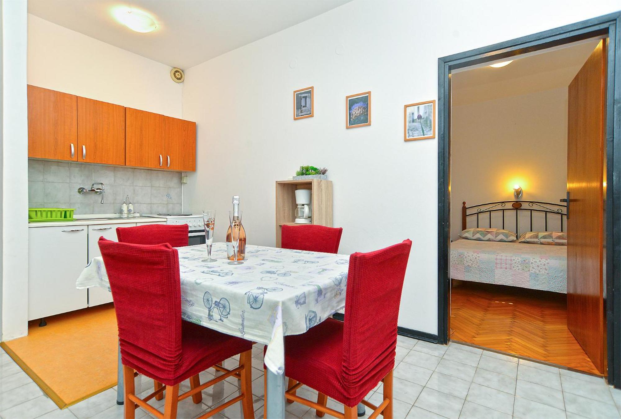Apartments Nera view 4
