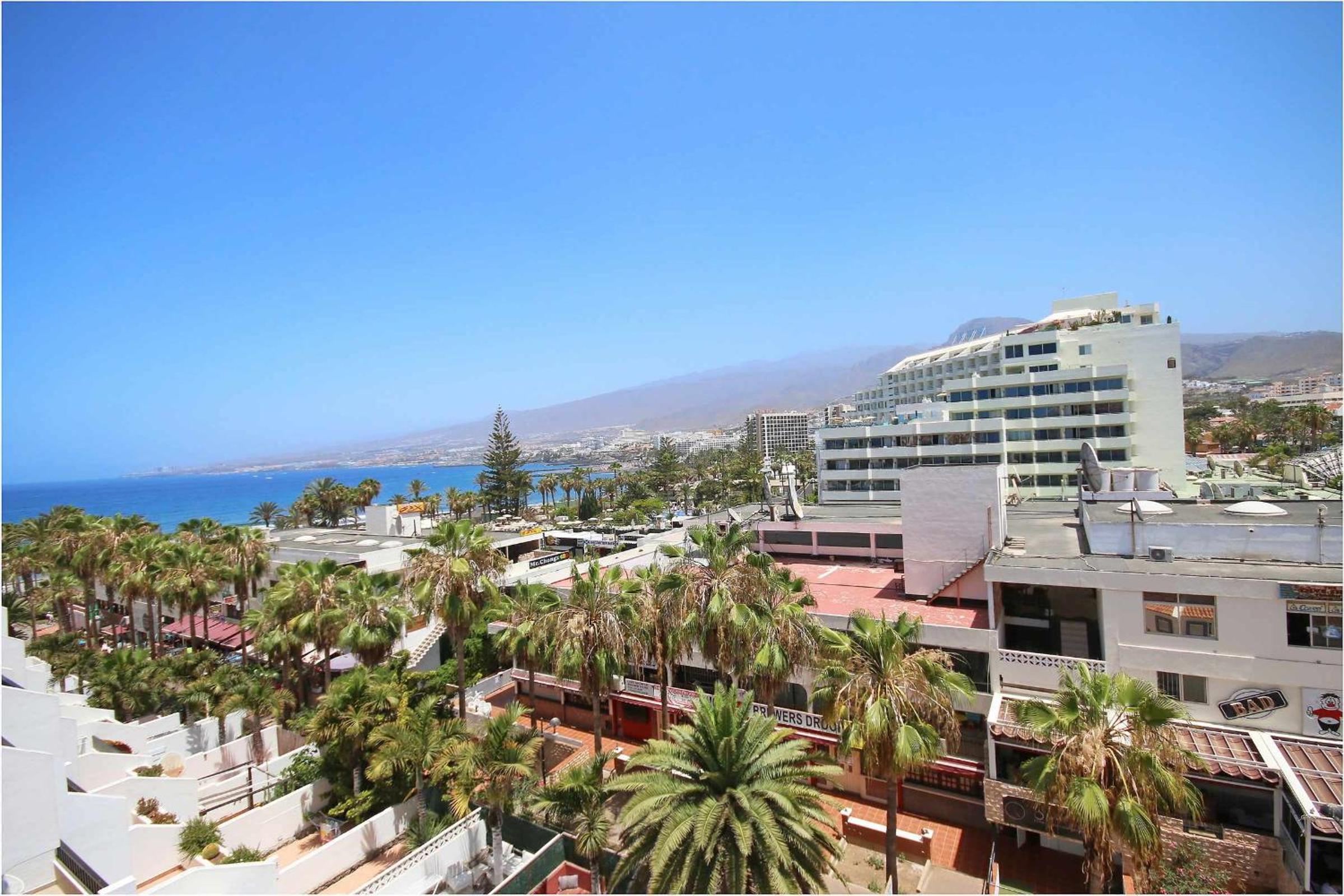 Parque Santiago II Studio 511 by Tenerife Rental view 4