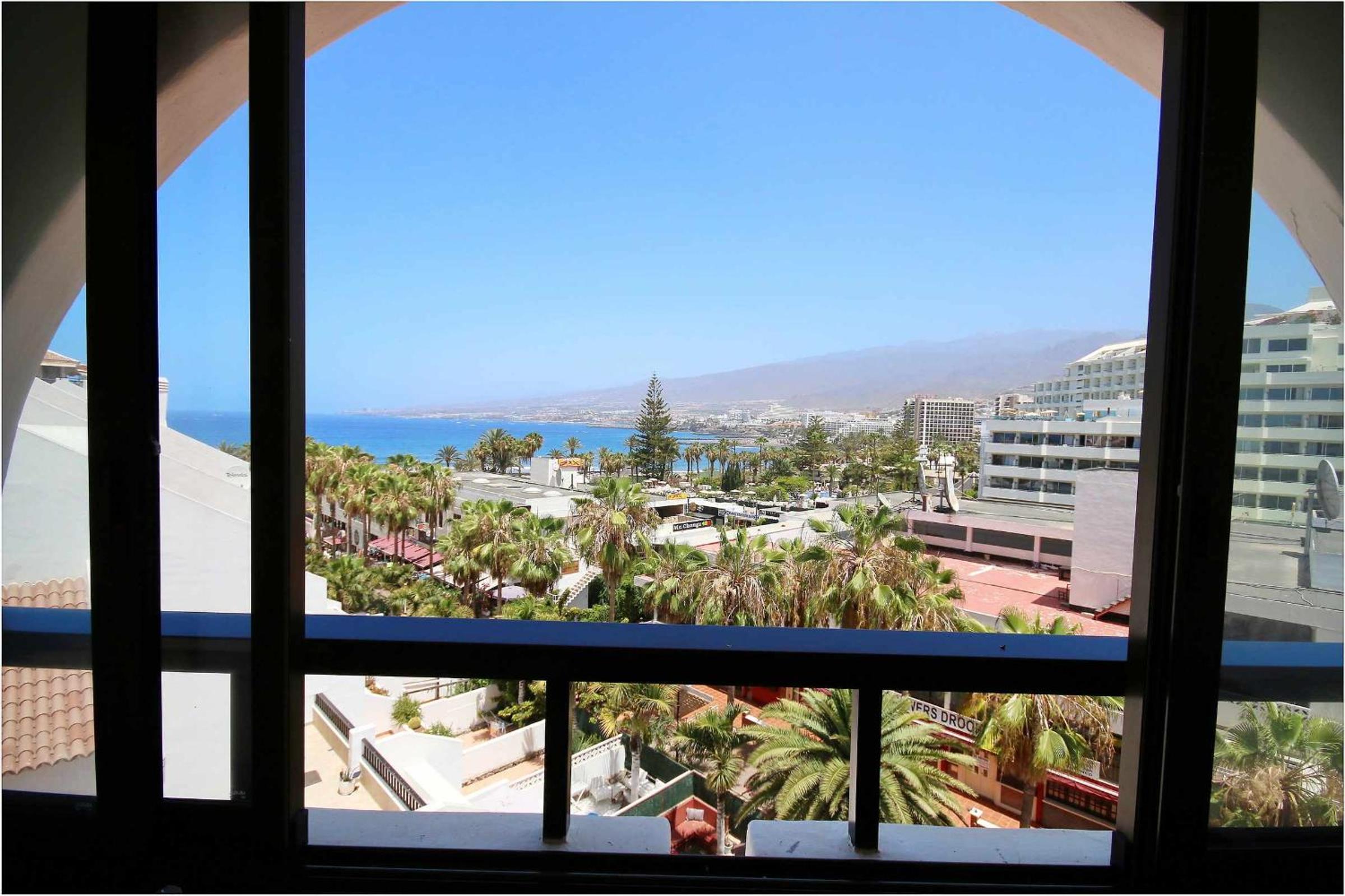 Parque Santiago II Studio 511 by Tenerife Rental view 5