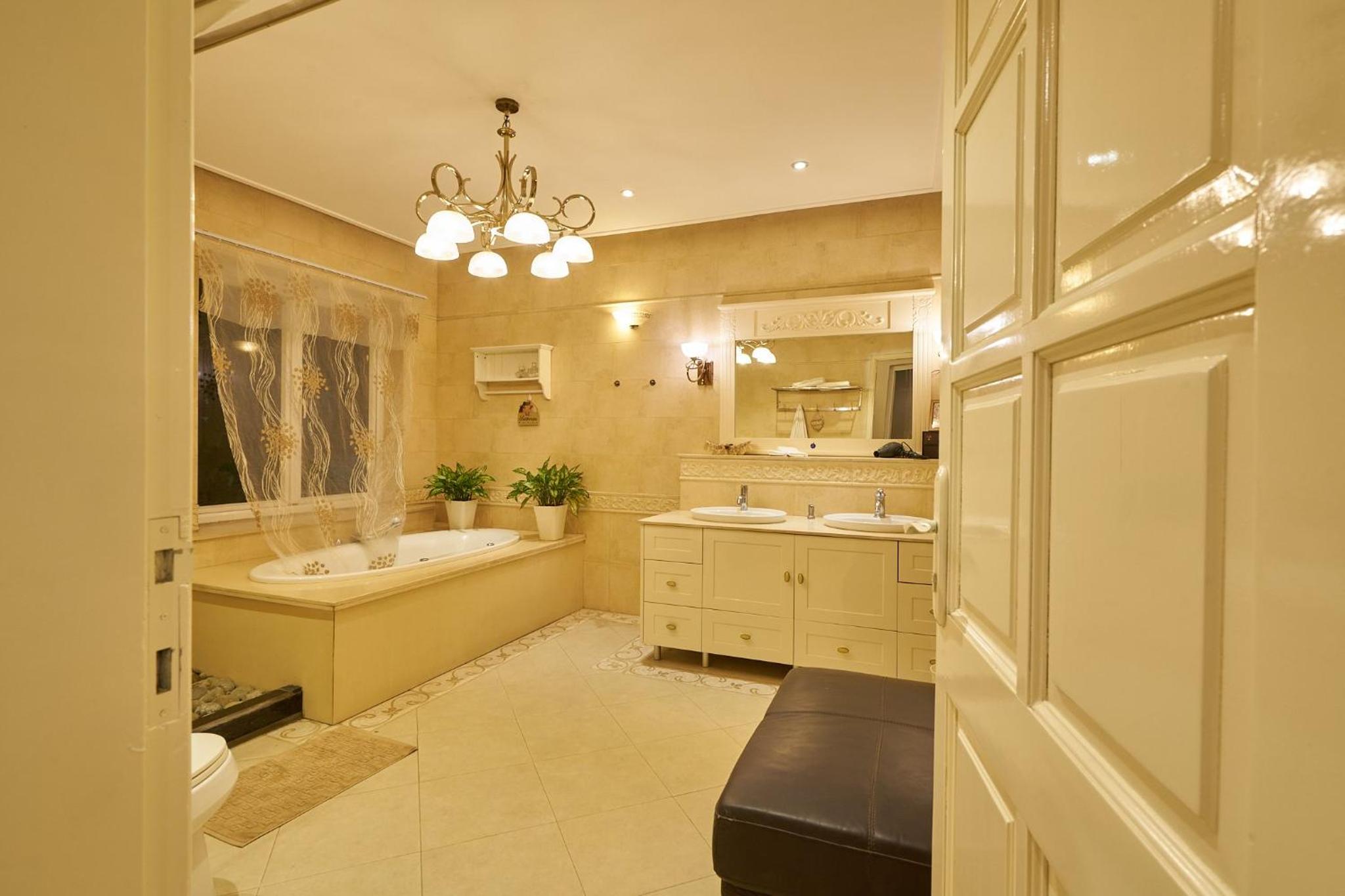Perfect private villa and outdoor spa with garden 4 bedrooms