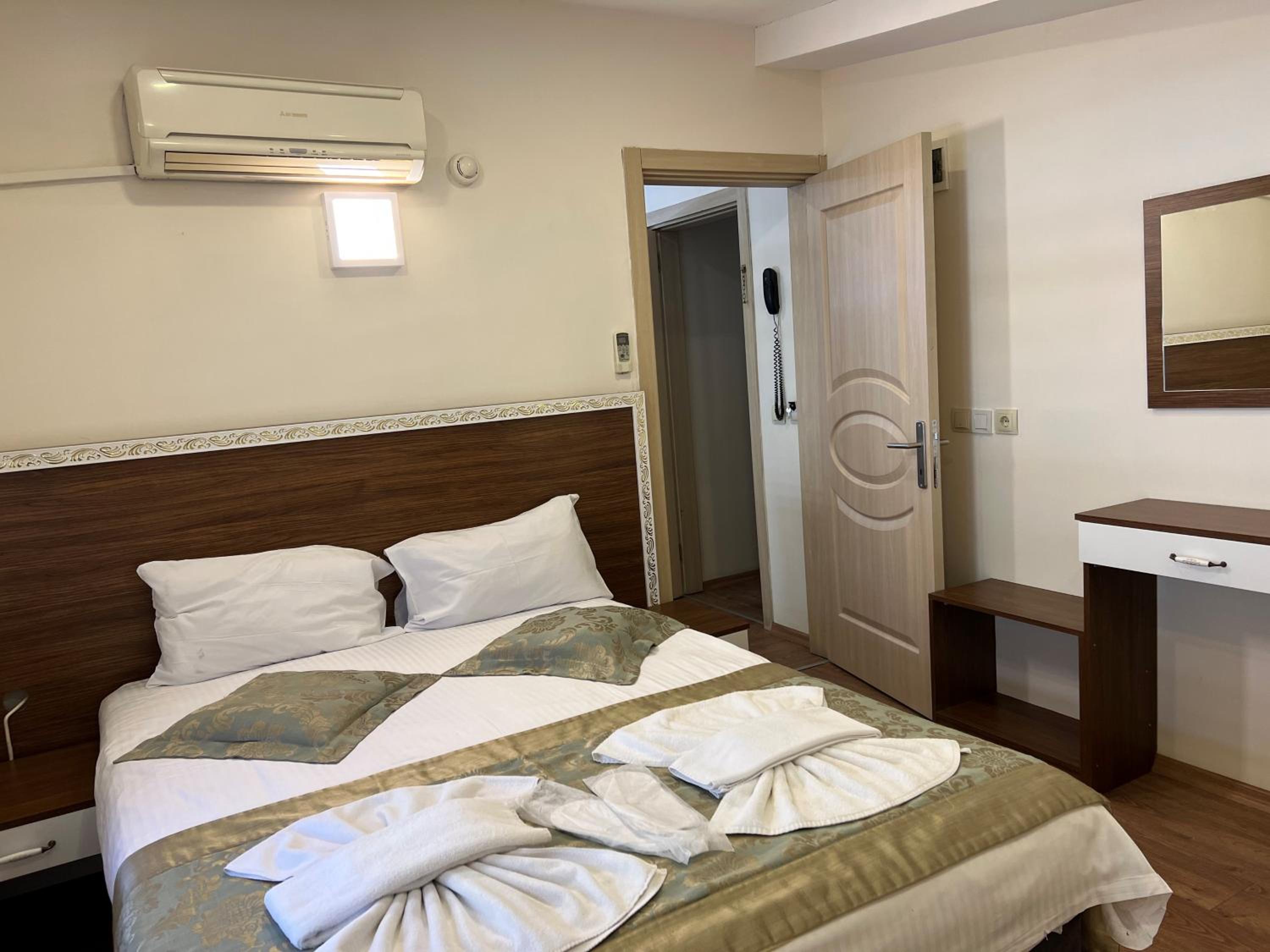 Sultan House - Image 39