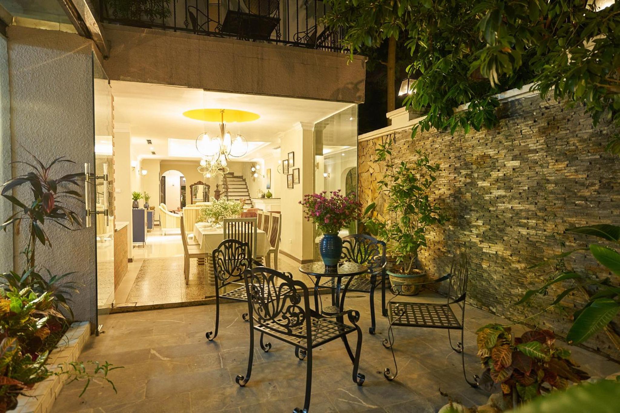 Perfect private villa and outdoor spa with garden 4 bedrooms