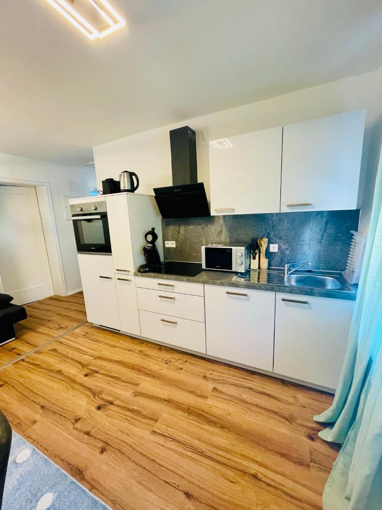 3Rooms Central Modern near MTU- Lakescape FeWos