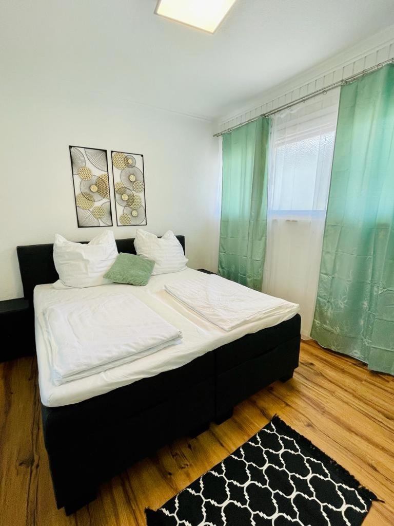 3Rooms Central Modern near MTU- Lakescape FeWos