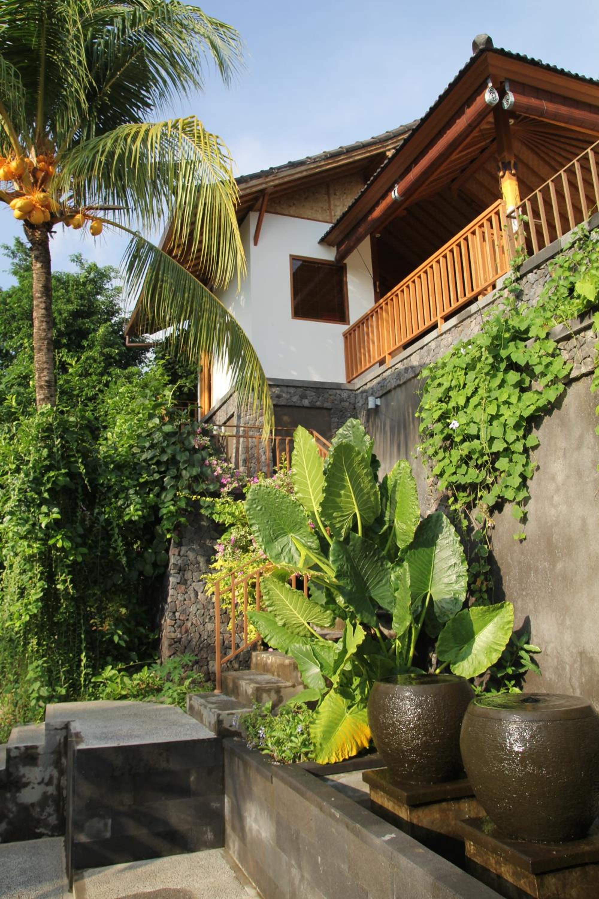 Bali Marina Villa's - Amed view 3