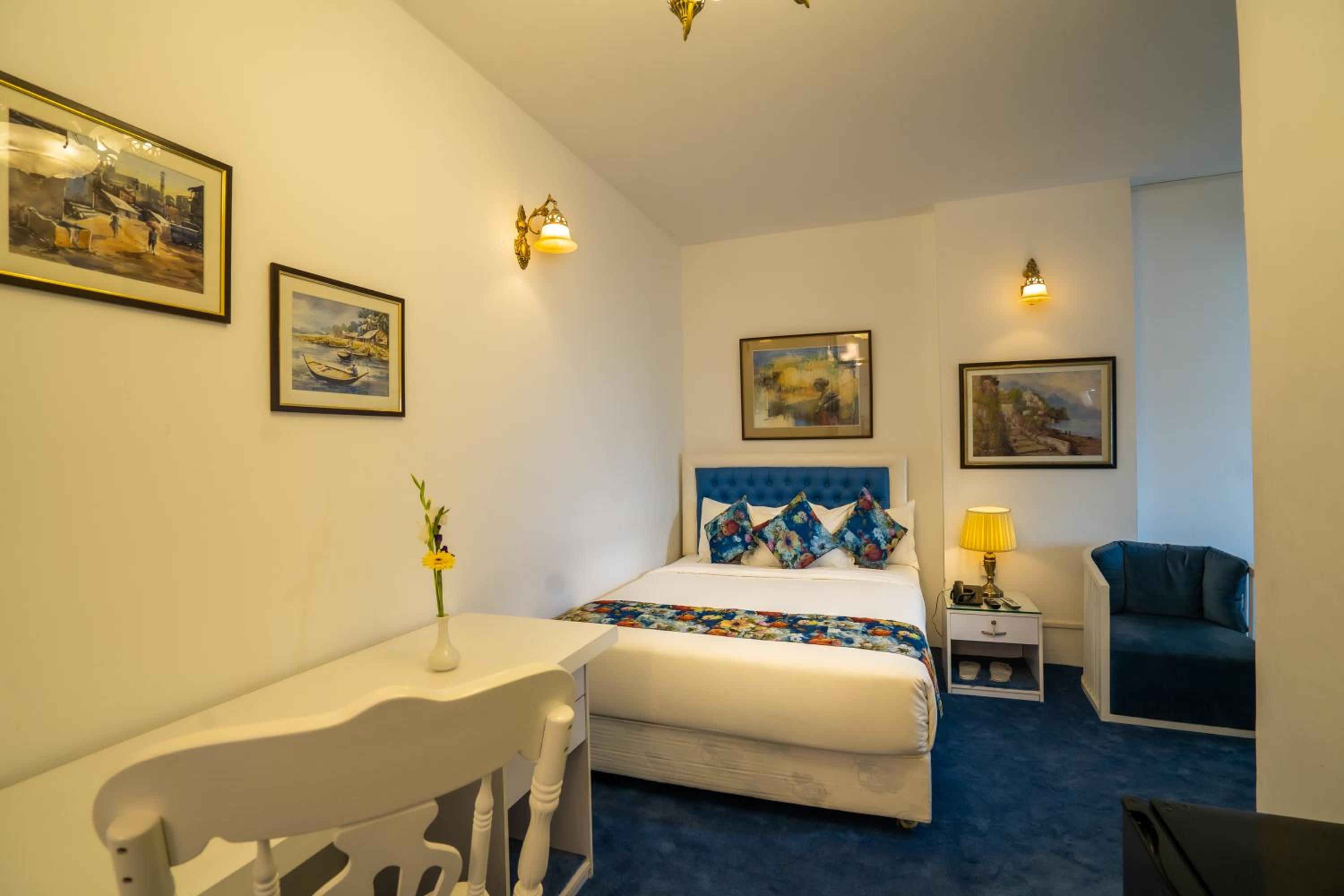 Shinepukur Suites at Concord