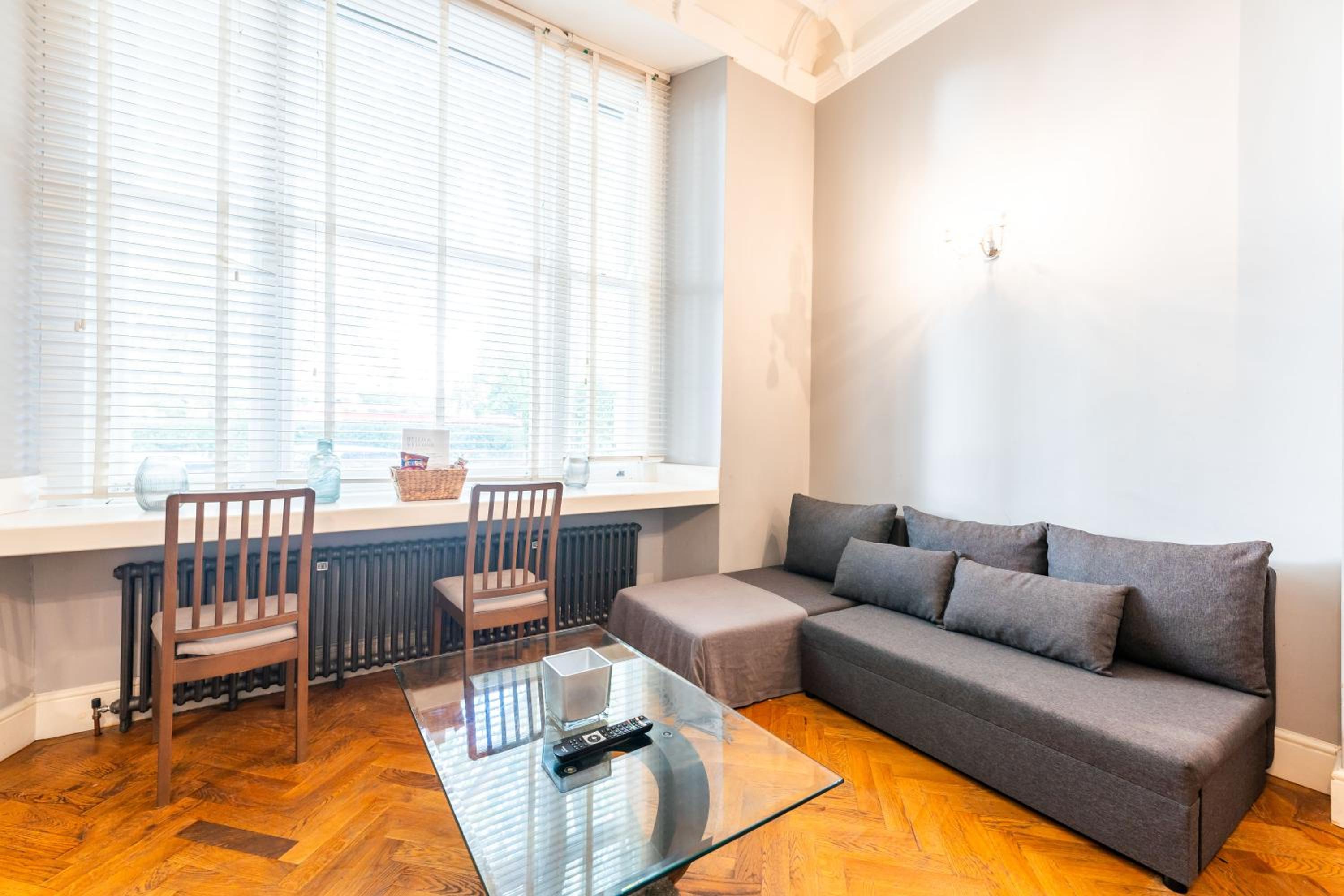 Luxury One Bedroom Flat in Westbourne Terrace