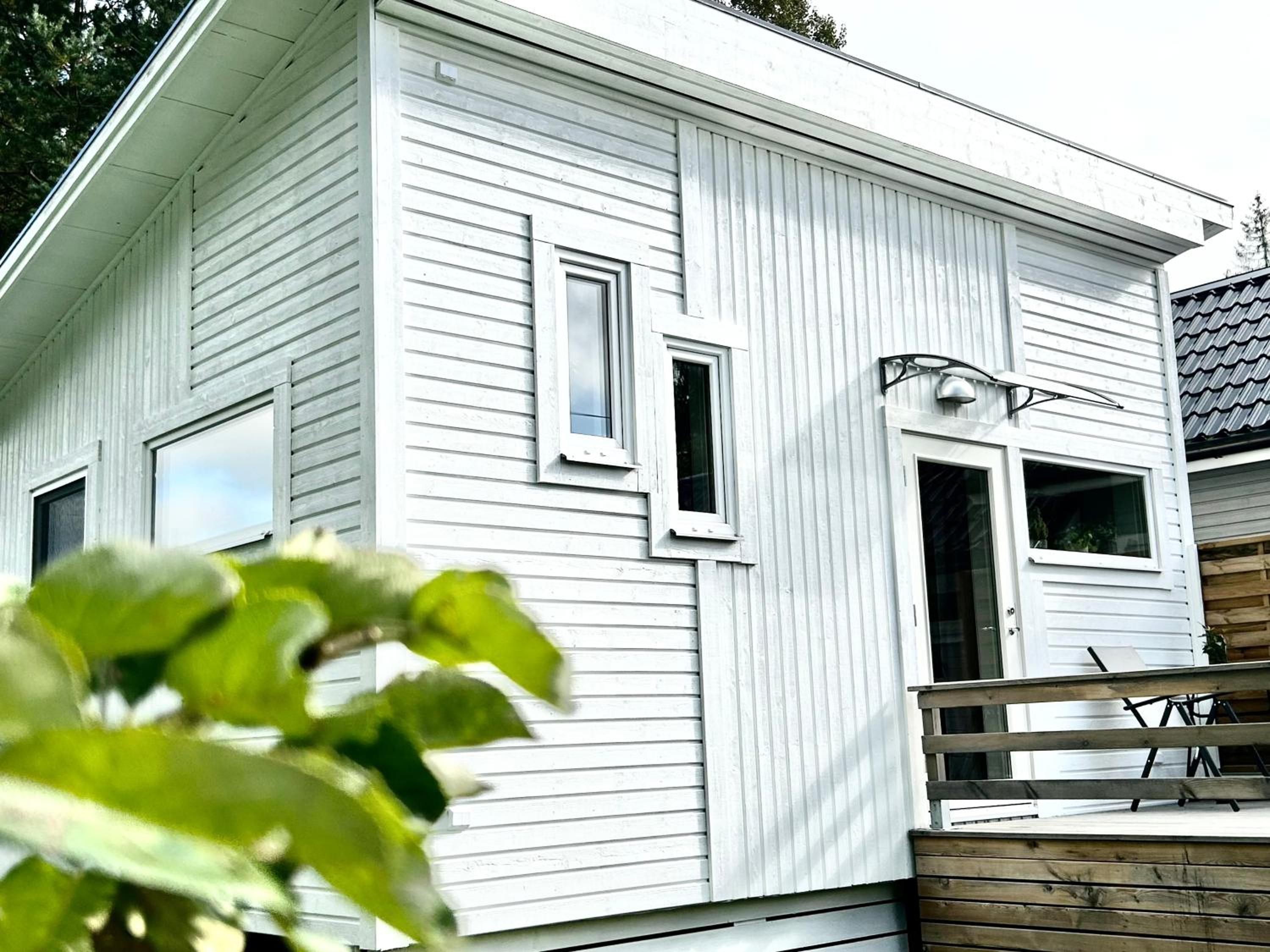 Lilla huset Bed & Breakfast - countryside guesthouse, free parking view 4