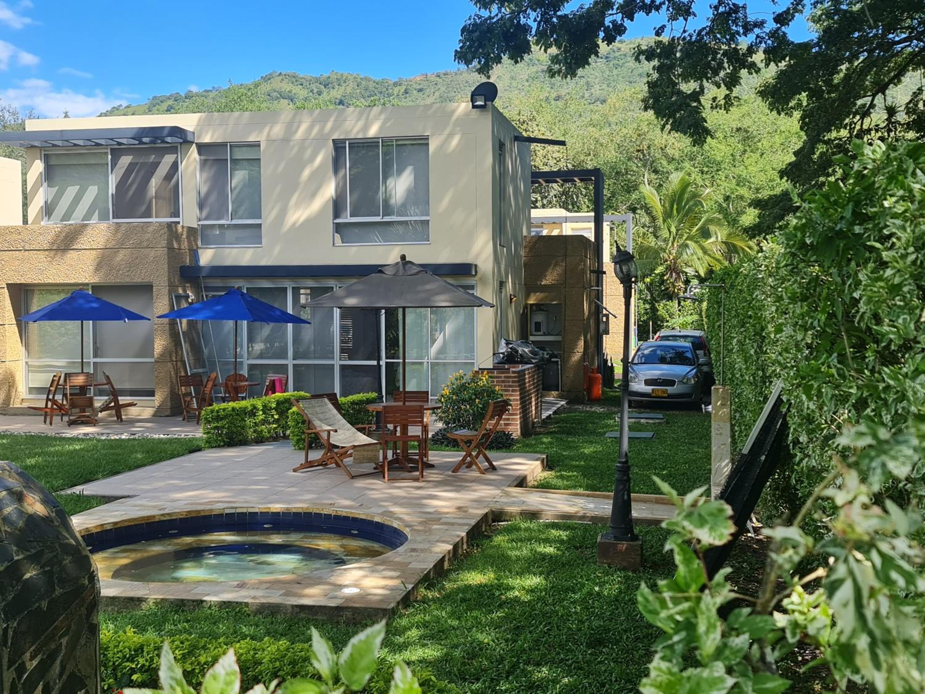 ACATA - Condominio Campestre / Casa