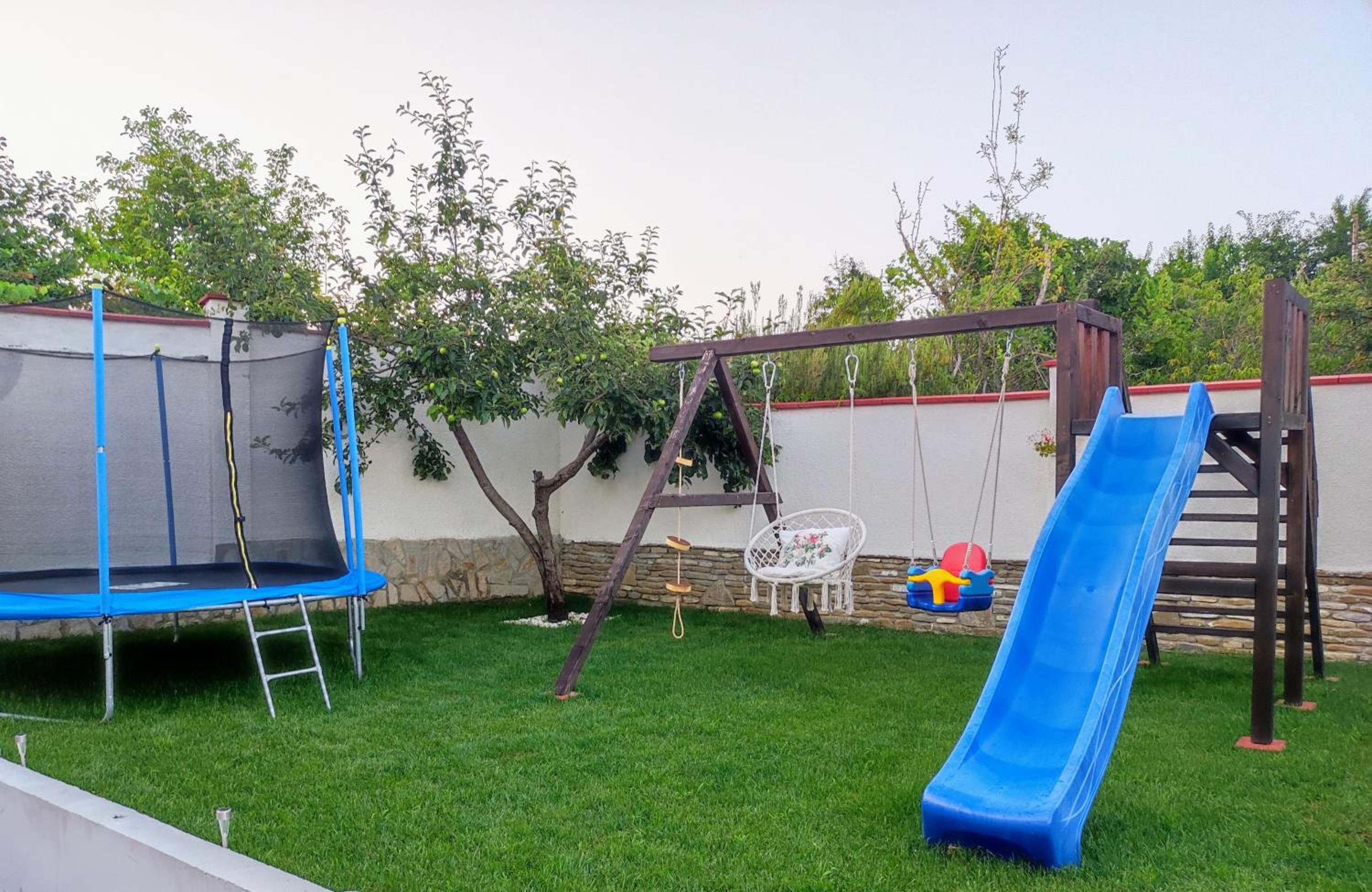 Guest House - Heaven