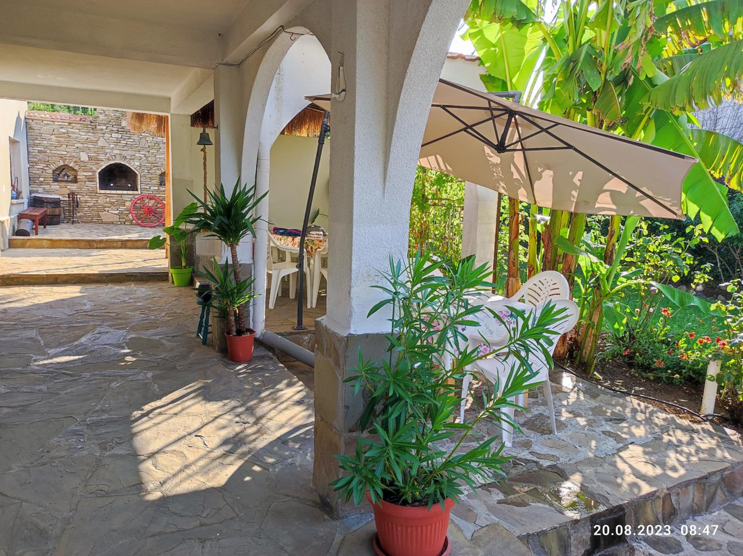Guest House - Heaven