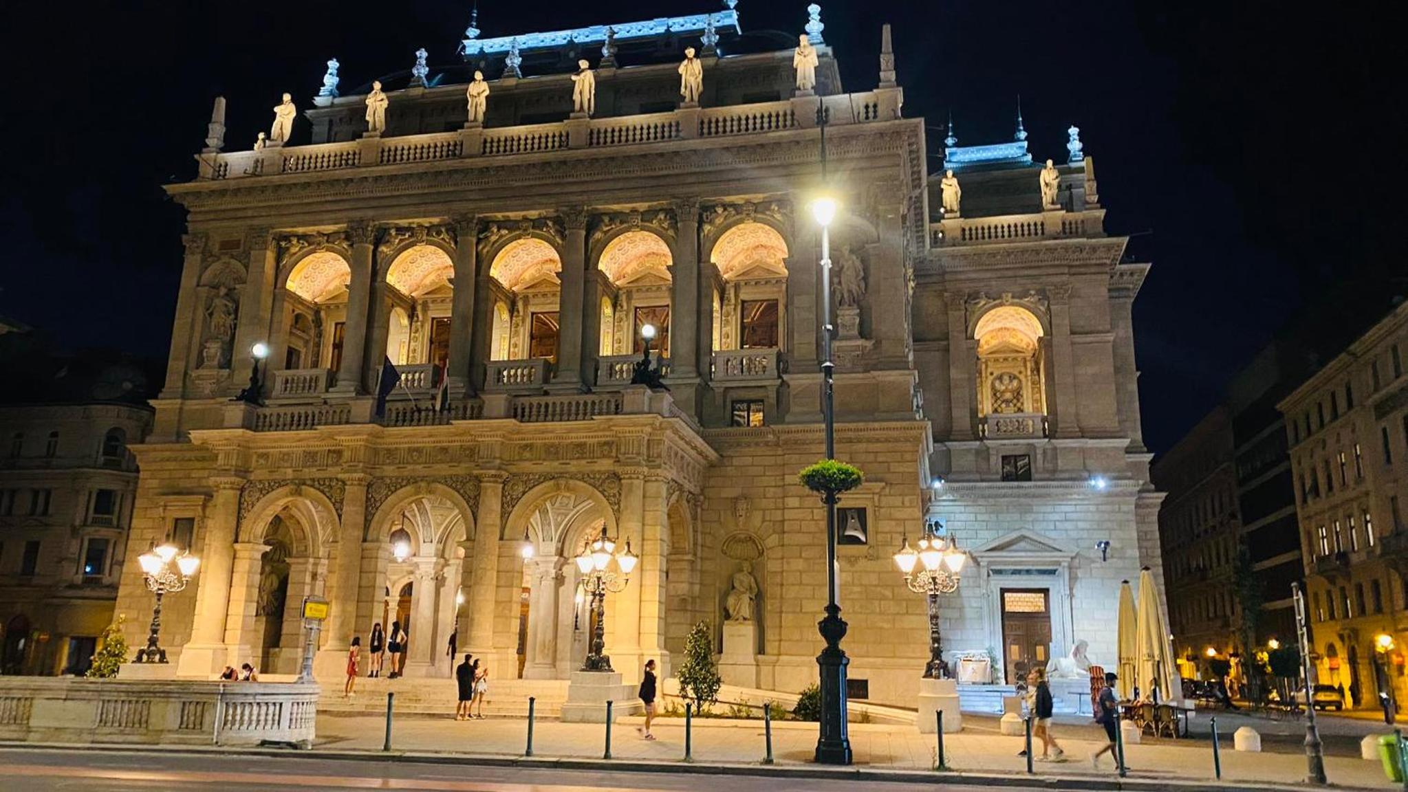 Budapest Perla Luxory 1. view 2