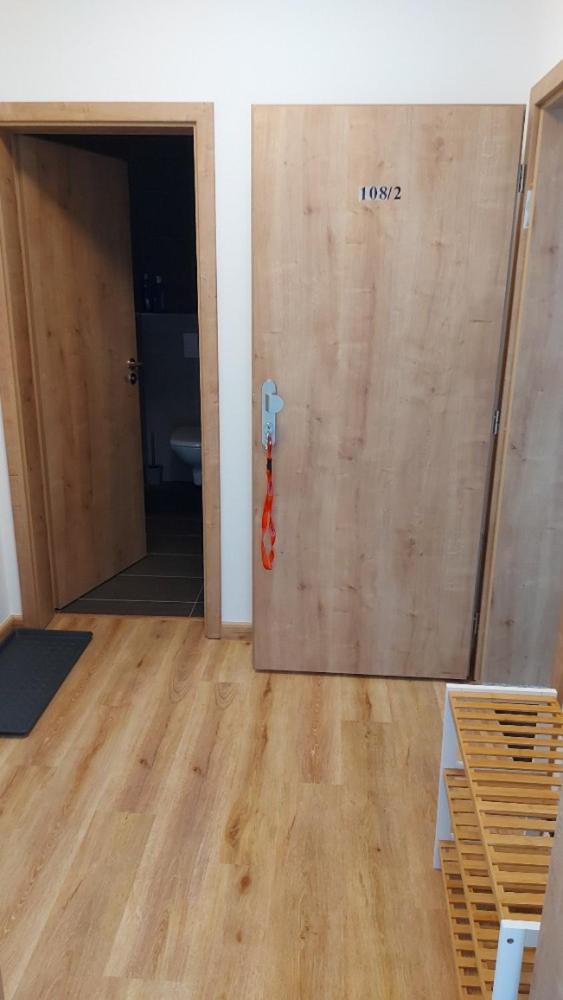 Lipno Apartments BERGMAX, Ski Areál Lipno 16min dojezd - Resort Malé Lipno s terasou a zahrádkou, parking free