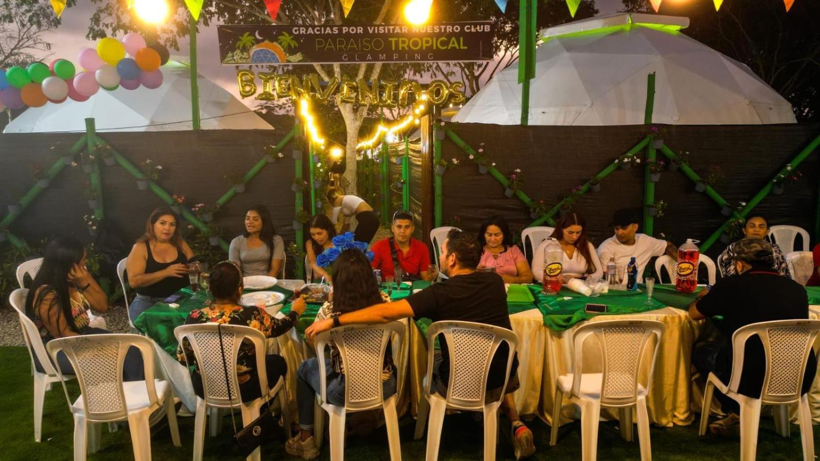 Paraiso Tropical Glamping