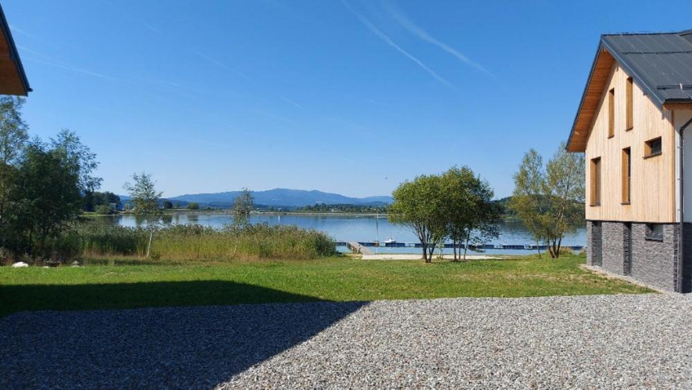 Lipno Apartments BERGMAX, Ski Areál Lipno 16min dojezd - Resort Malé Lipno s terasou a zahrádkou, parking free