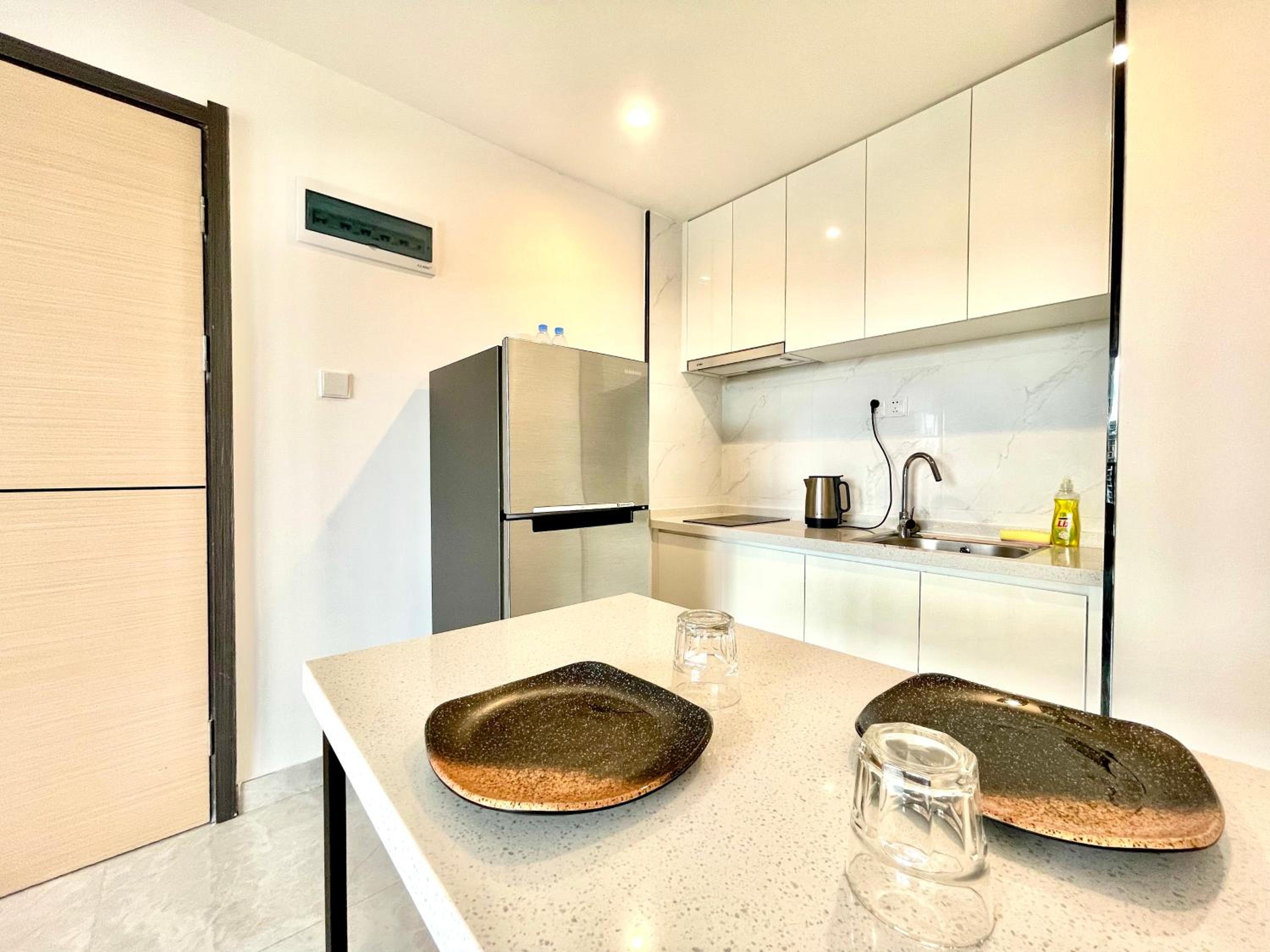 U Mall Apartments - 400m to Sokha Beach view 2