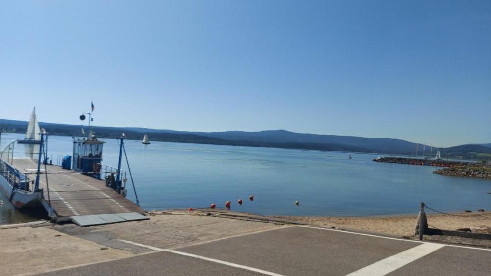 Lipno Apartments BERGMAX, Ski Areál Lipno 16min dojezd - Resort Malé Lipno s terasou a zahrádkou, parking free