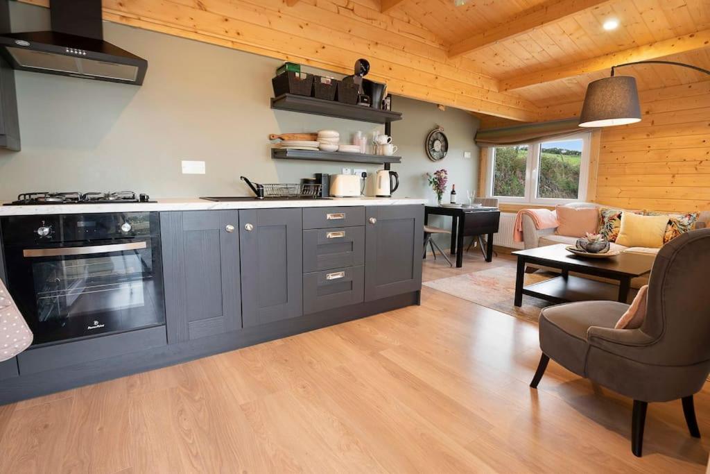 Letterkenny Vacations - Luxury Log Cabin with Private Hot Tub  Sea Views - Property Image 4