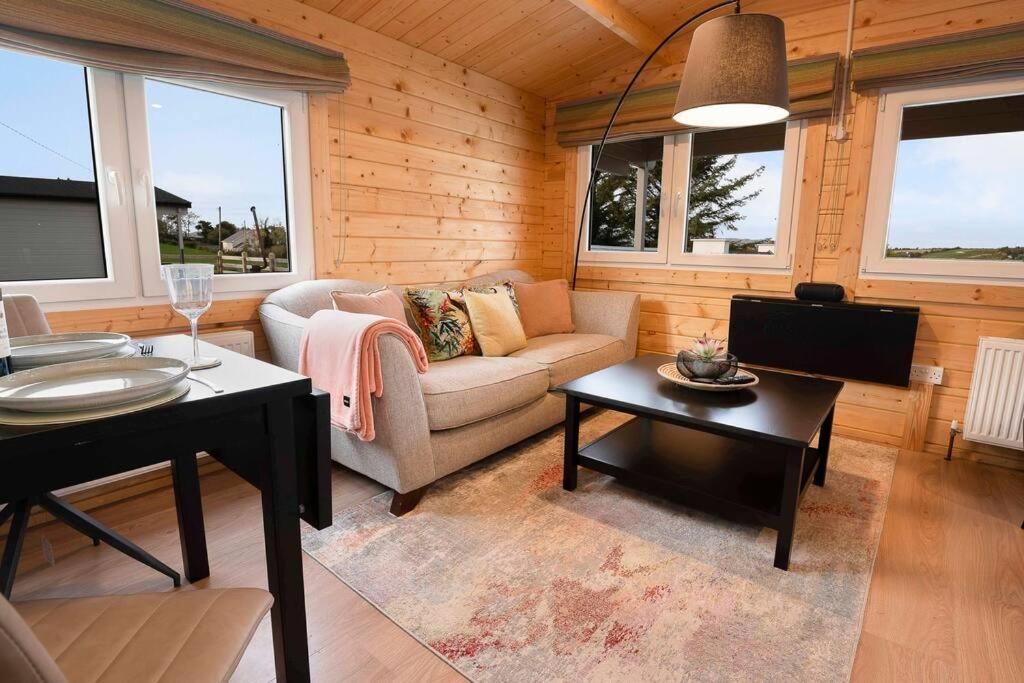 Letterkenny Vacations - Luxury Log Cabin with Private Hot Tub  Sea Views - Property Image 5