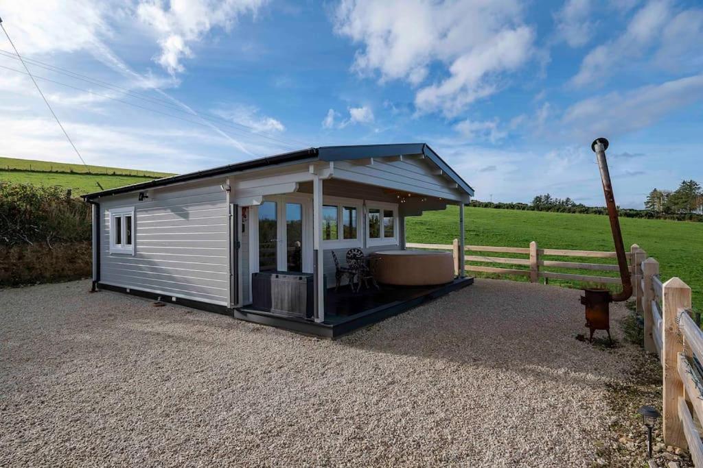 Letterkenny Vacations - Luxury Log Cabin with Private Hot Tub  Sea Views - Property Image 16